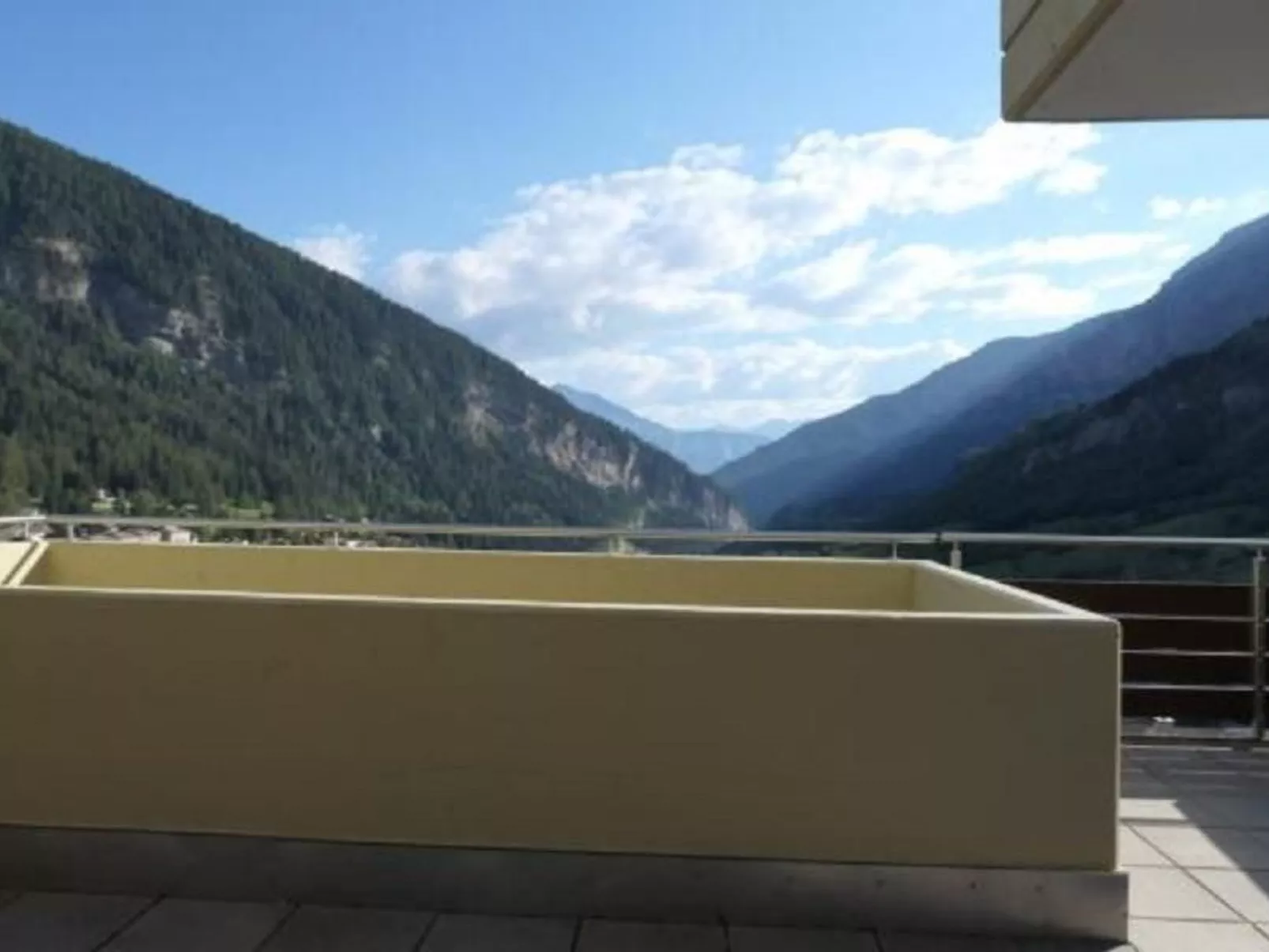 Tschal 16-Image-tags.info