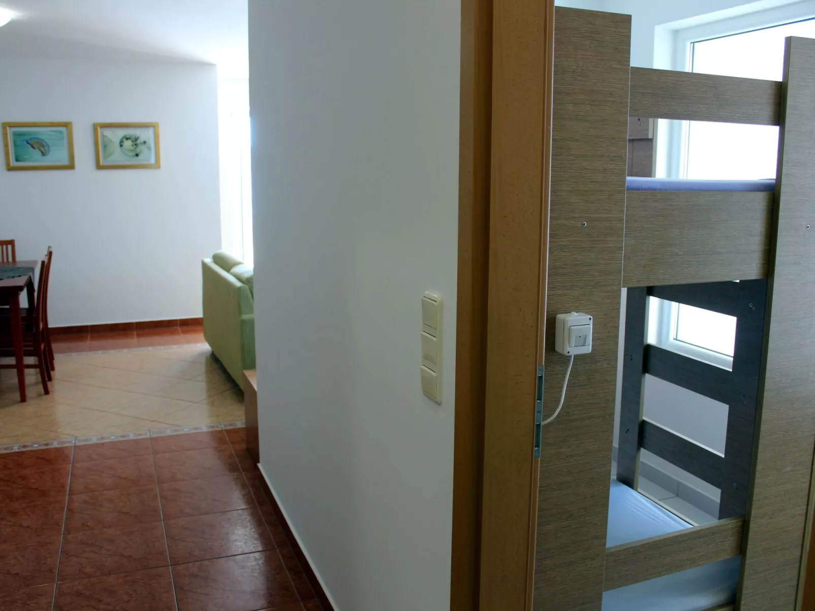 "Bribirska Obala" direkt am Strand-Binnen