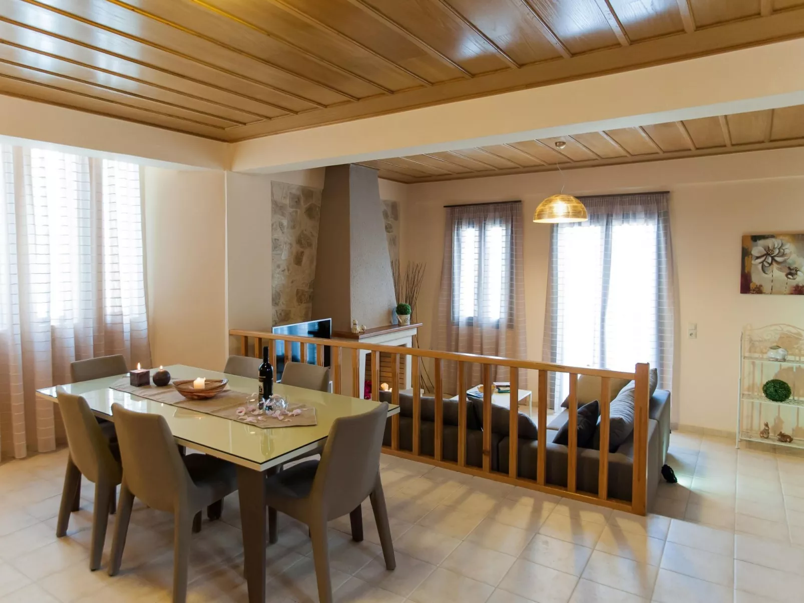 In Panormos mit kleinem Garten,Pool-Image-tags.info