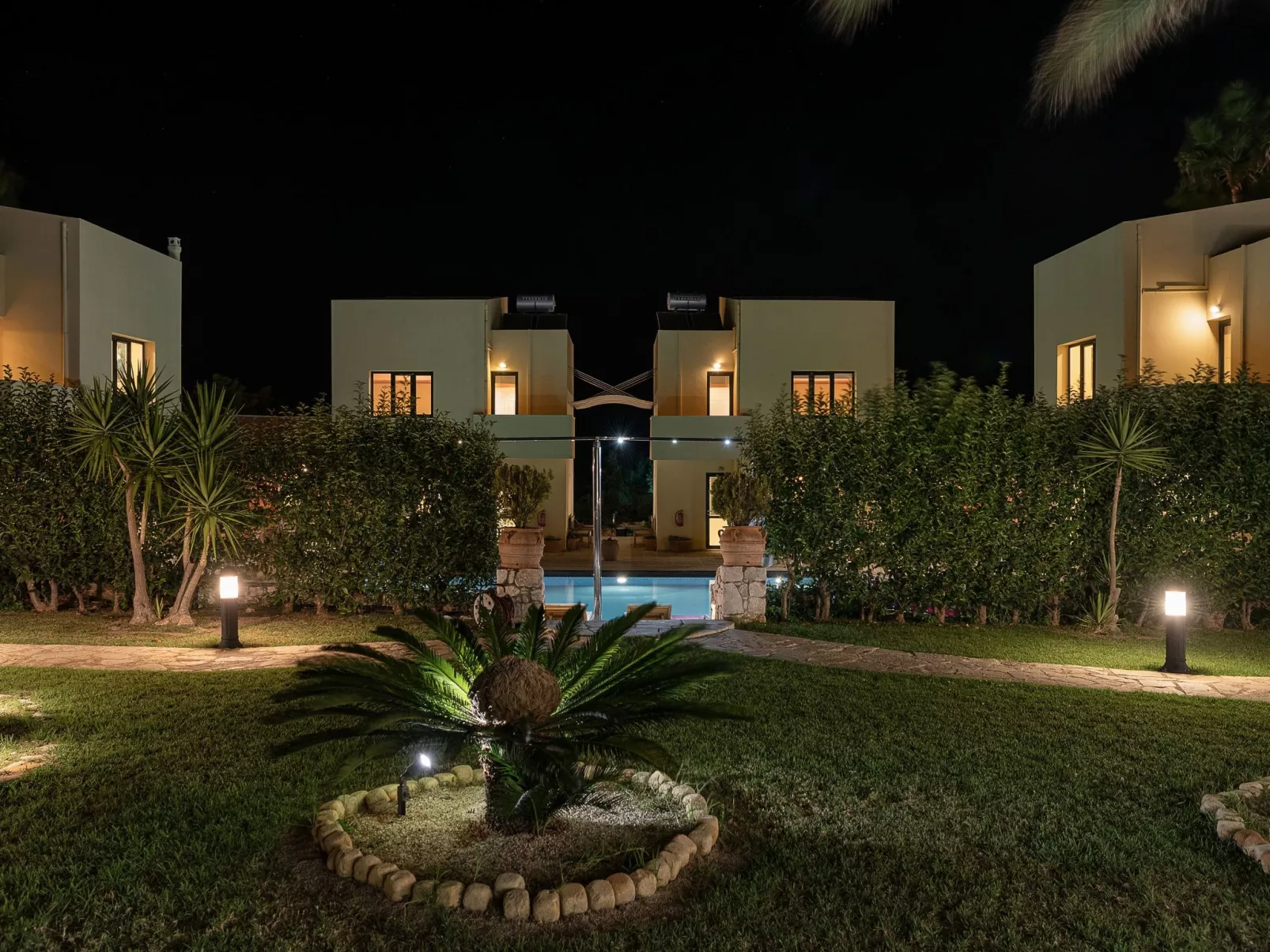 Mit gemeinschaftlichem Pool-Buiten