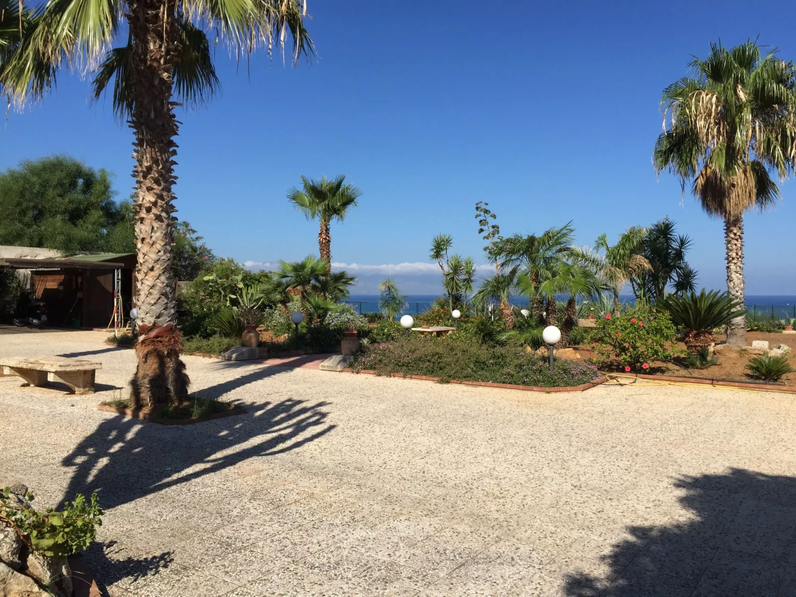 Villa Gina in Trappeto-Buiten