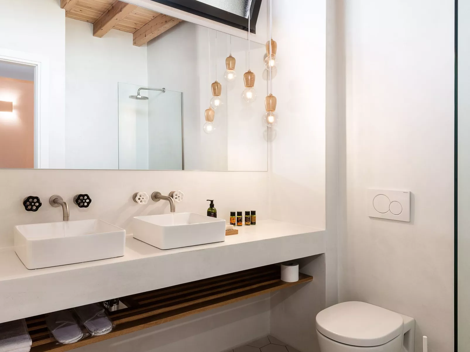 Ferienvilla "Fos" mit Blick auf das Wasser-Image-tags.info