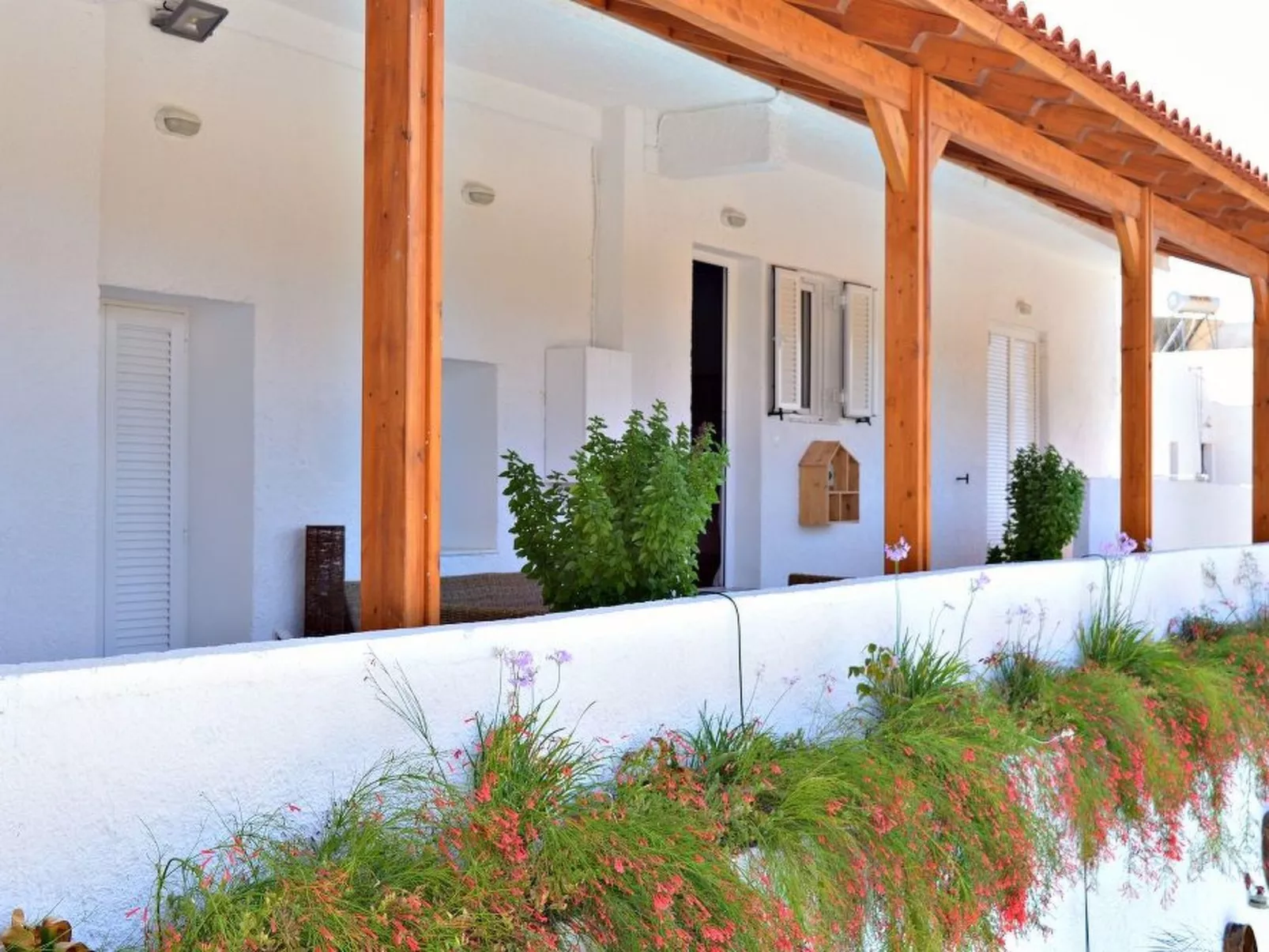 "Despina's Terrace"-Buiten