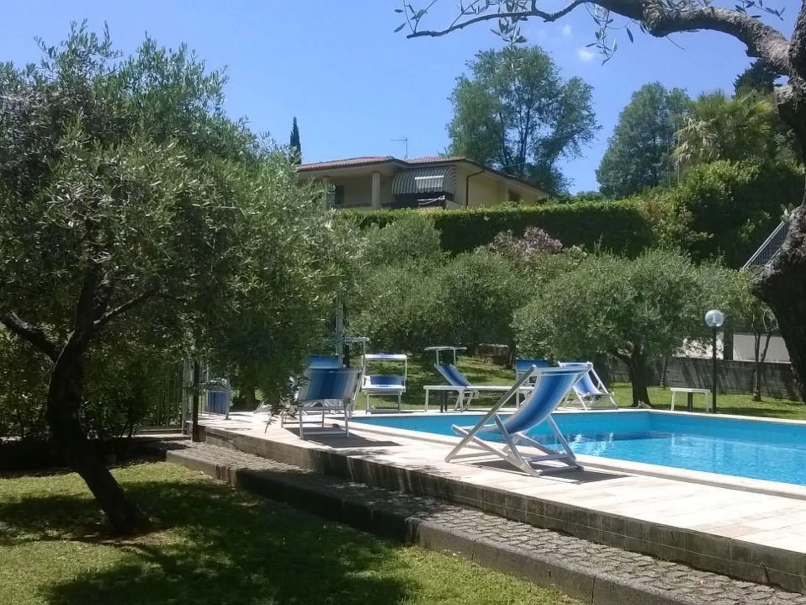 TV004 Natalia Sopra-Buiten