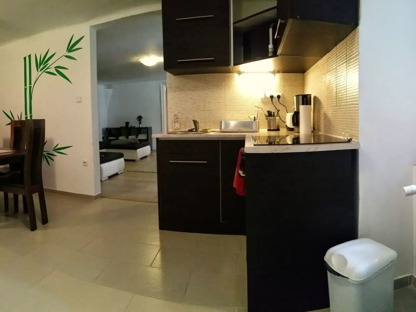 Moderne Ferienwohnung in Ujlipotvaros mit Garten