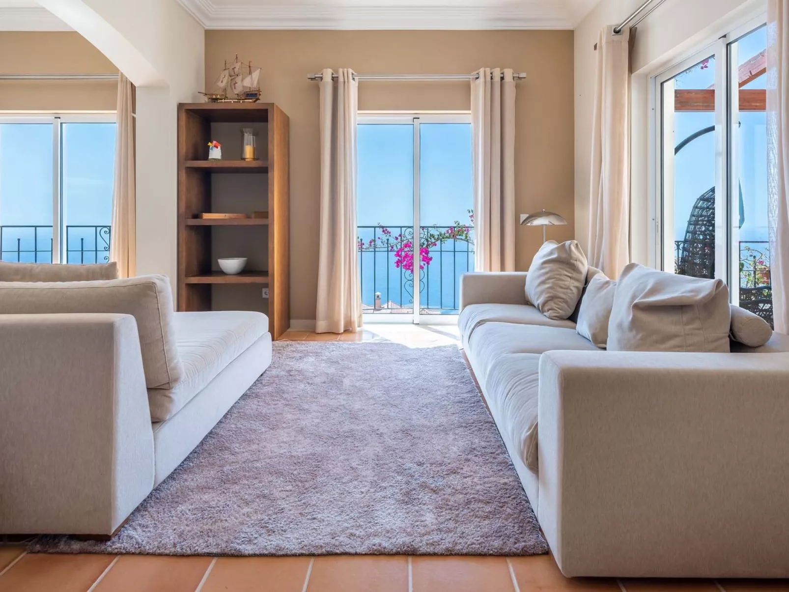 Entworfene Villa-Binnen