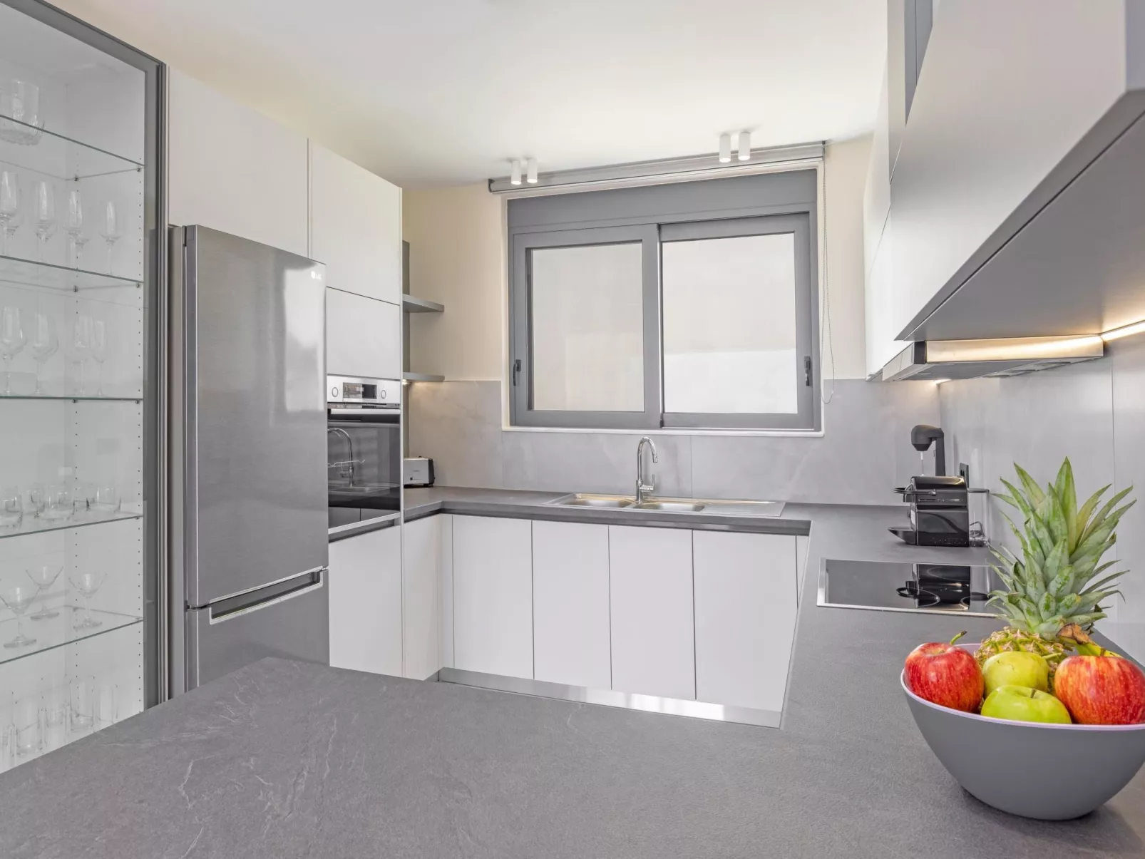 Ferienvilla Azalea mit Schwimmbad-Binnen