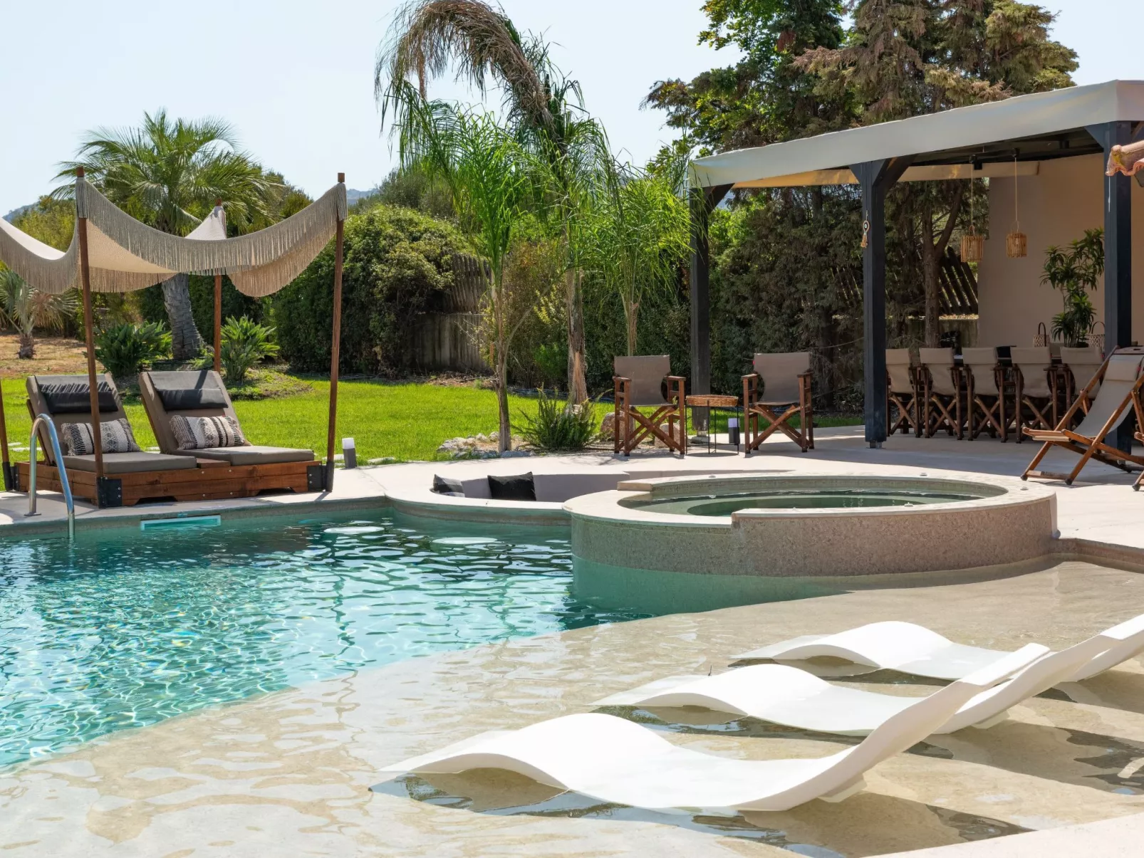 Ferienvilla 'Summer Wind Mansion-Buiten