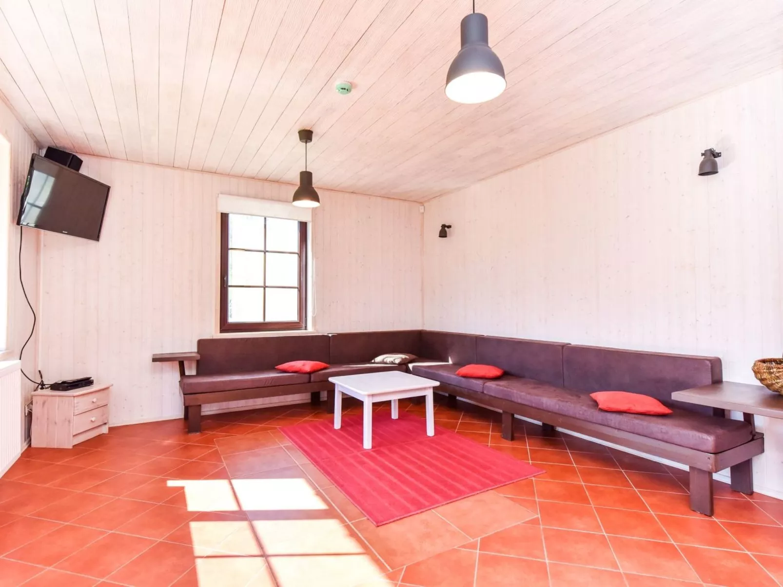 Charmante Waldvilla Dzukijos Uoga am See-Image-tags.info