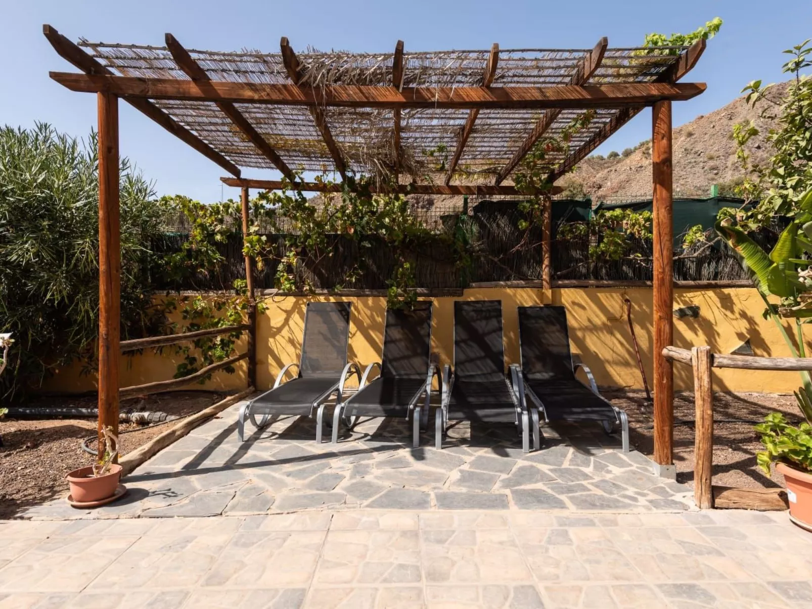 "La Almendra" mit Terrasse-Image-tags.info