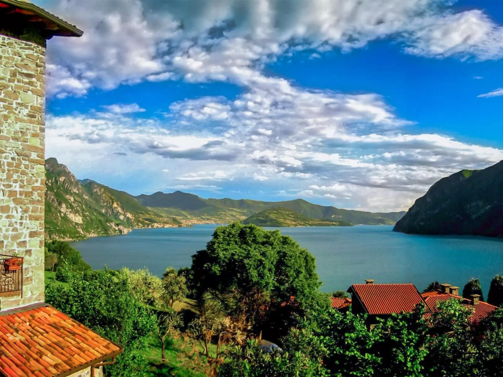 Dreistöckiges Apartment in einem historischen Gebäude-Buiten