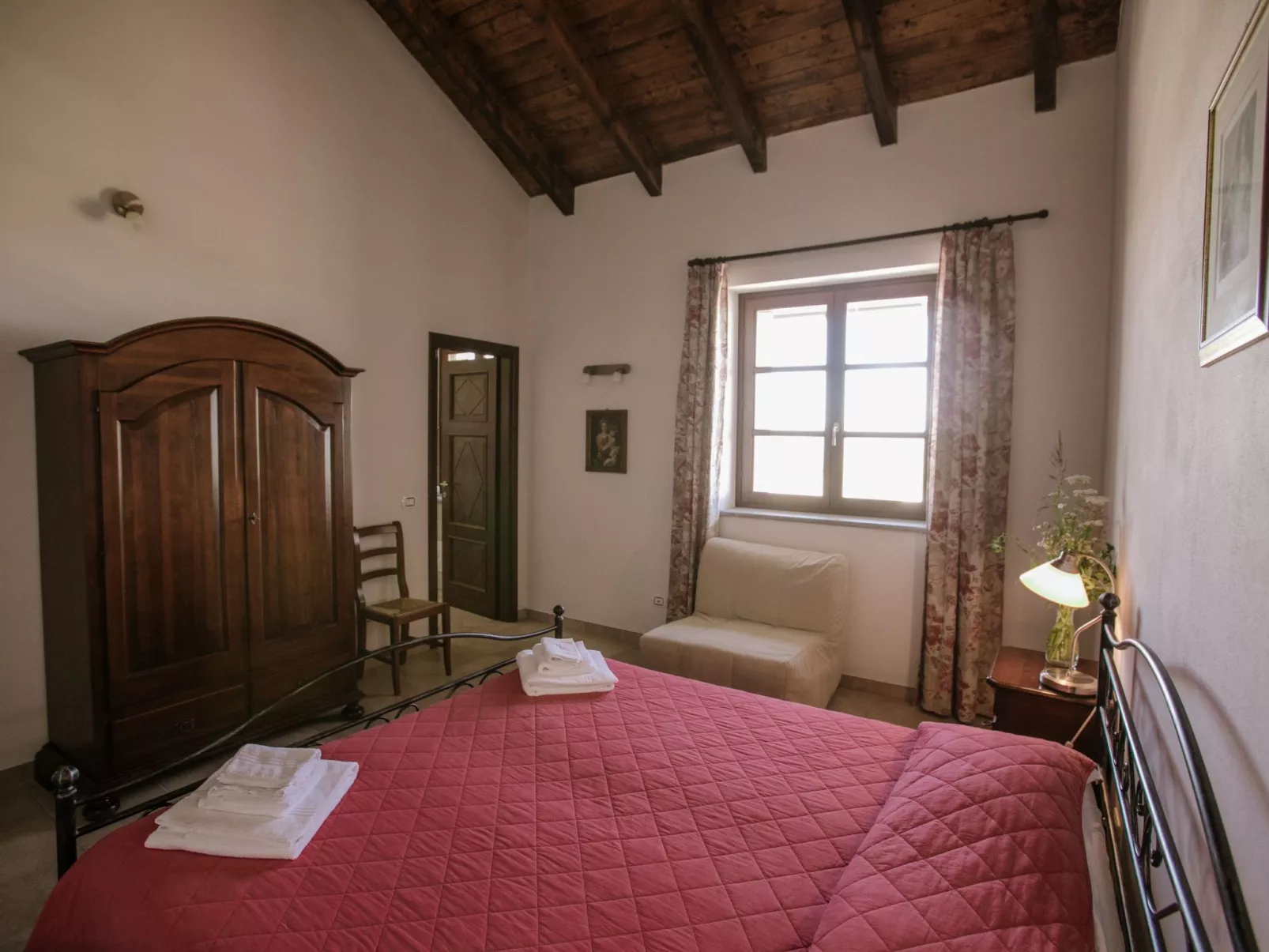 'Barbera' mit Pool-Binnen