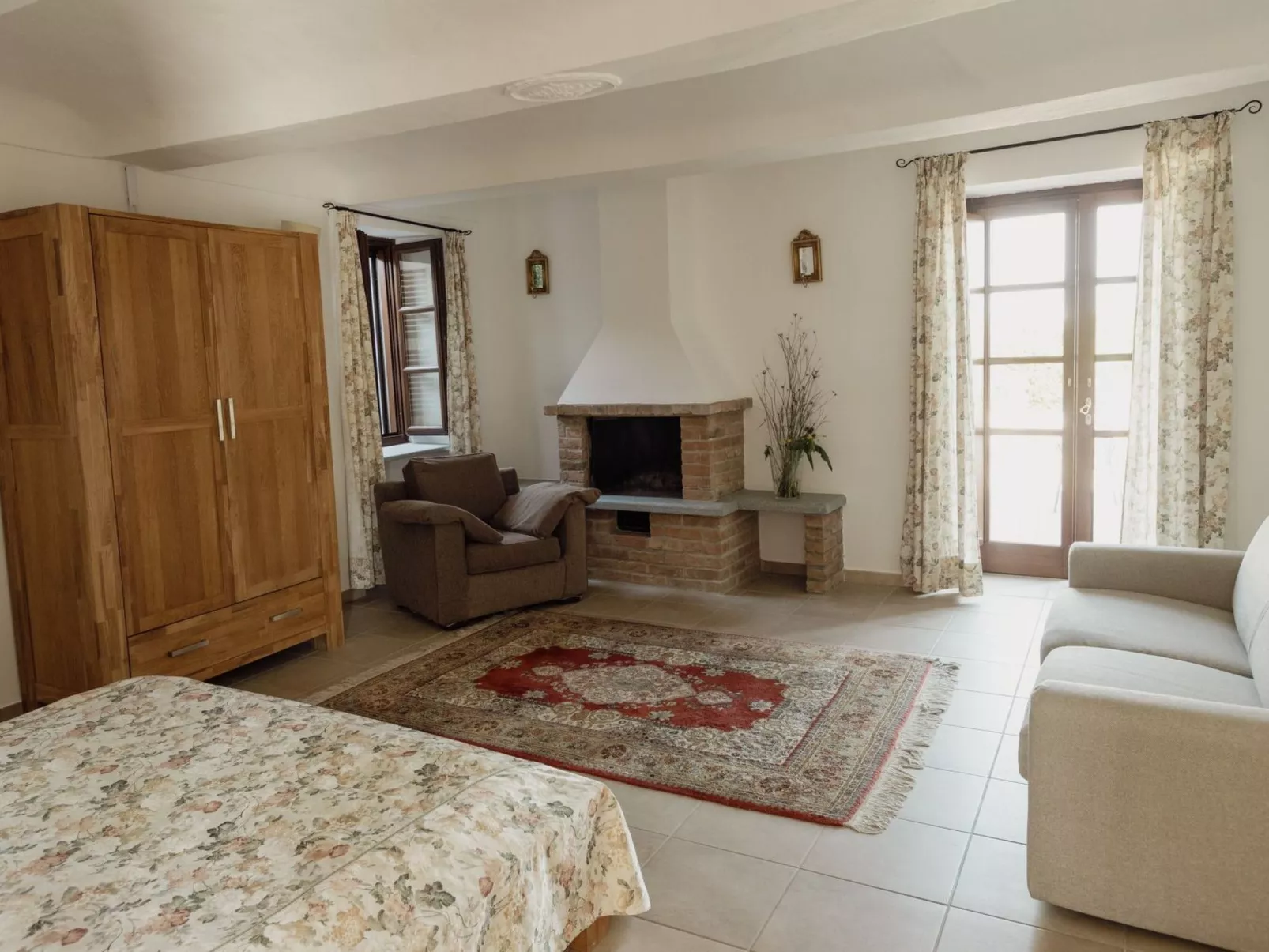 Barolo' Wohnung mit Gemeinschaftspool-Binnen