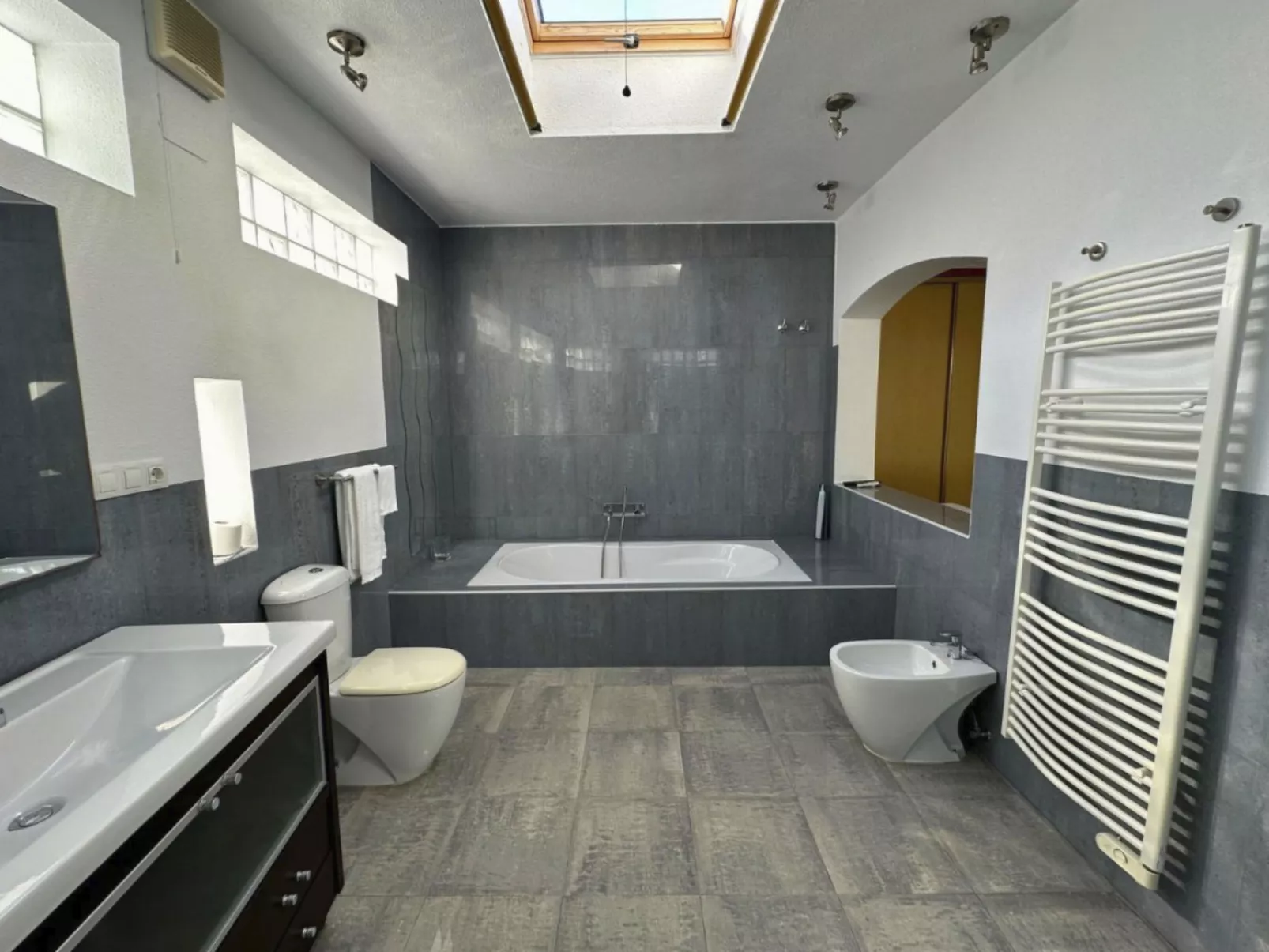 Villa Esmeralda-Binnen