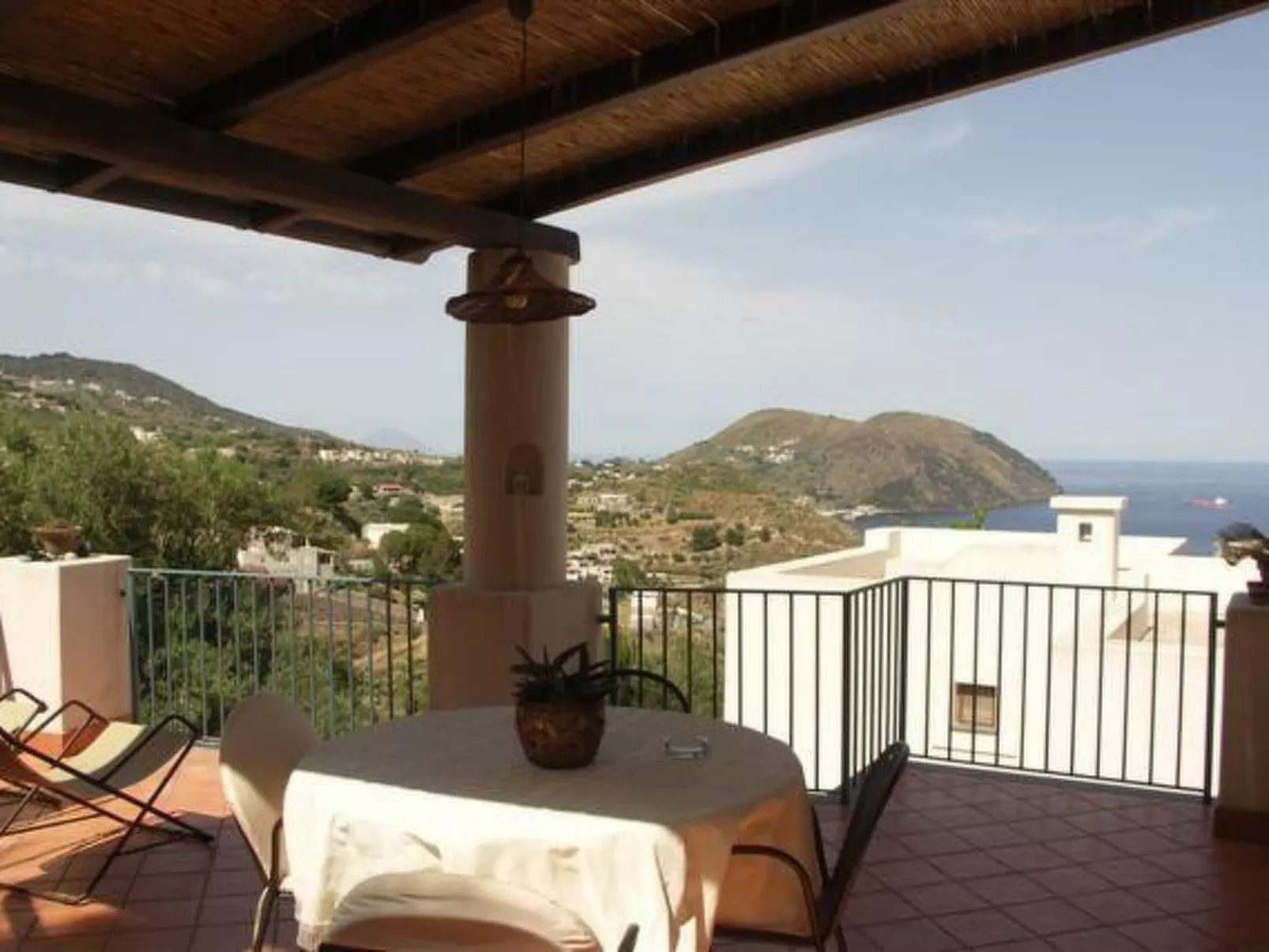 Panorama-Villa auf den Äolischen Inseln ab 773