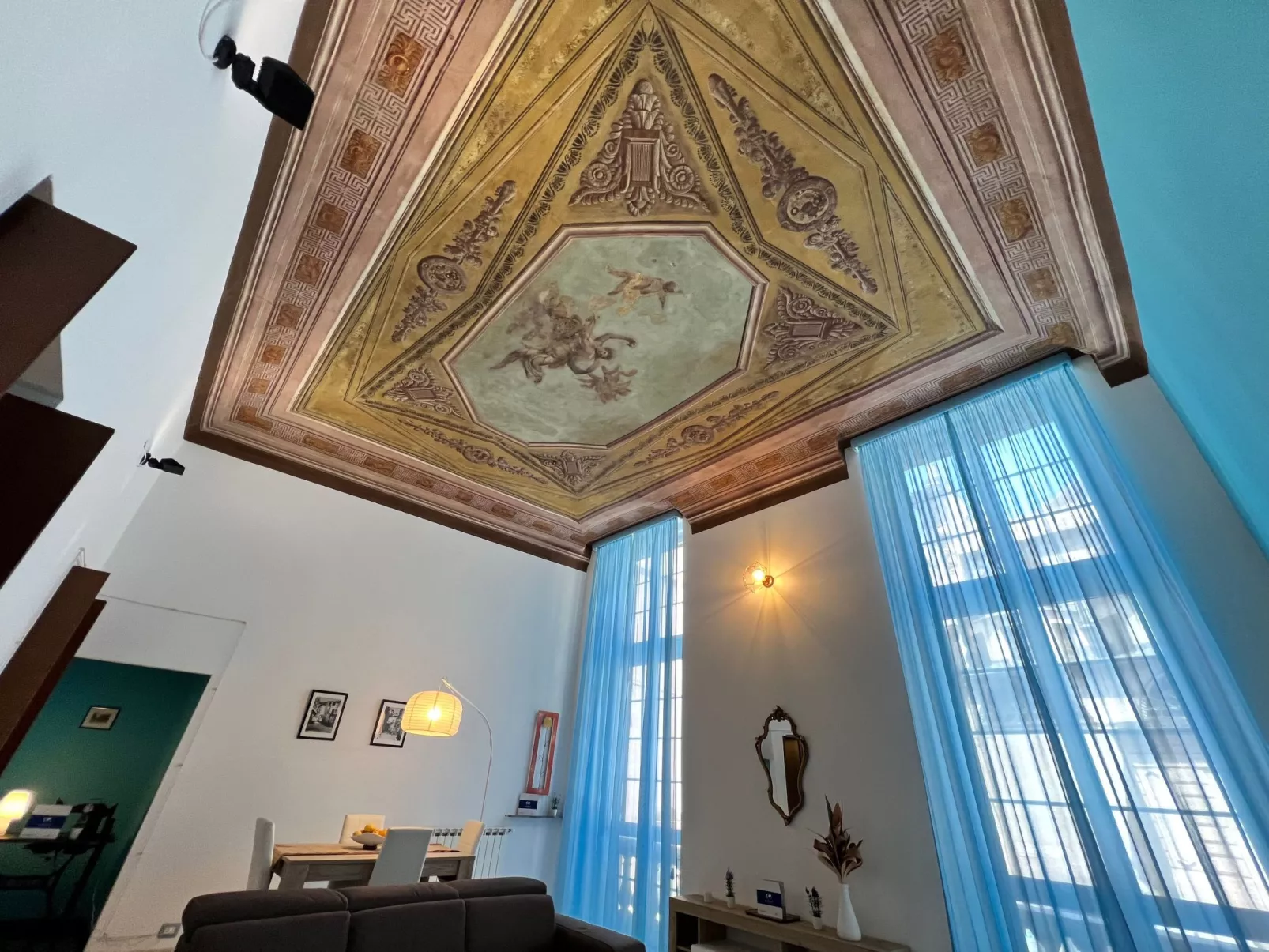 'Doge Antonino' mit Wi-Fi-Binnen