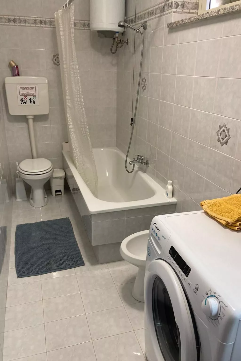 "Via Manin 13" mit Wi-Fi-Binnen