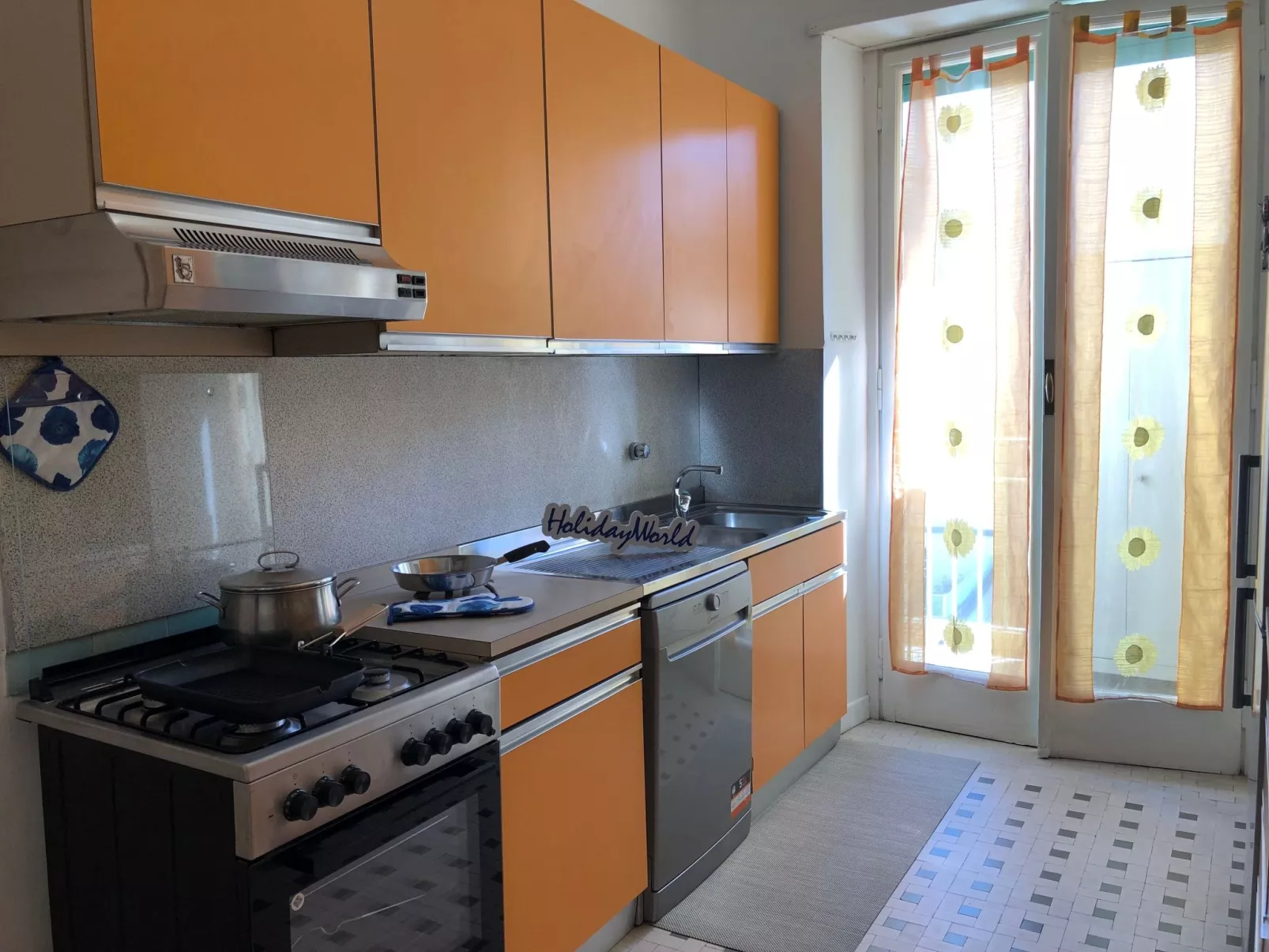 Für 8 Personen ca. 100 m&sup2; in Turin, Piemont (Provinz Turin)-Binnen