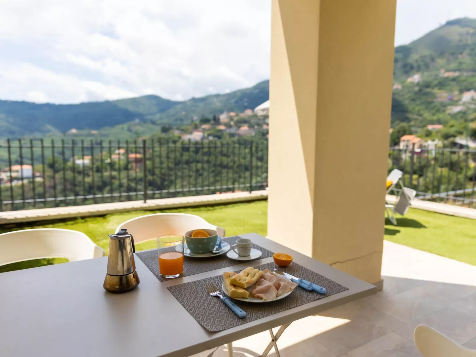 Serenity mit Meerblick-Buiten