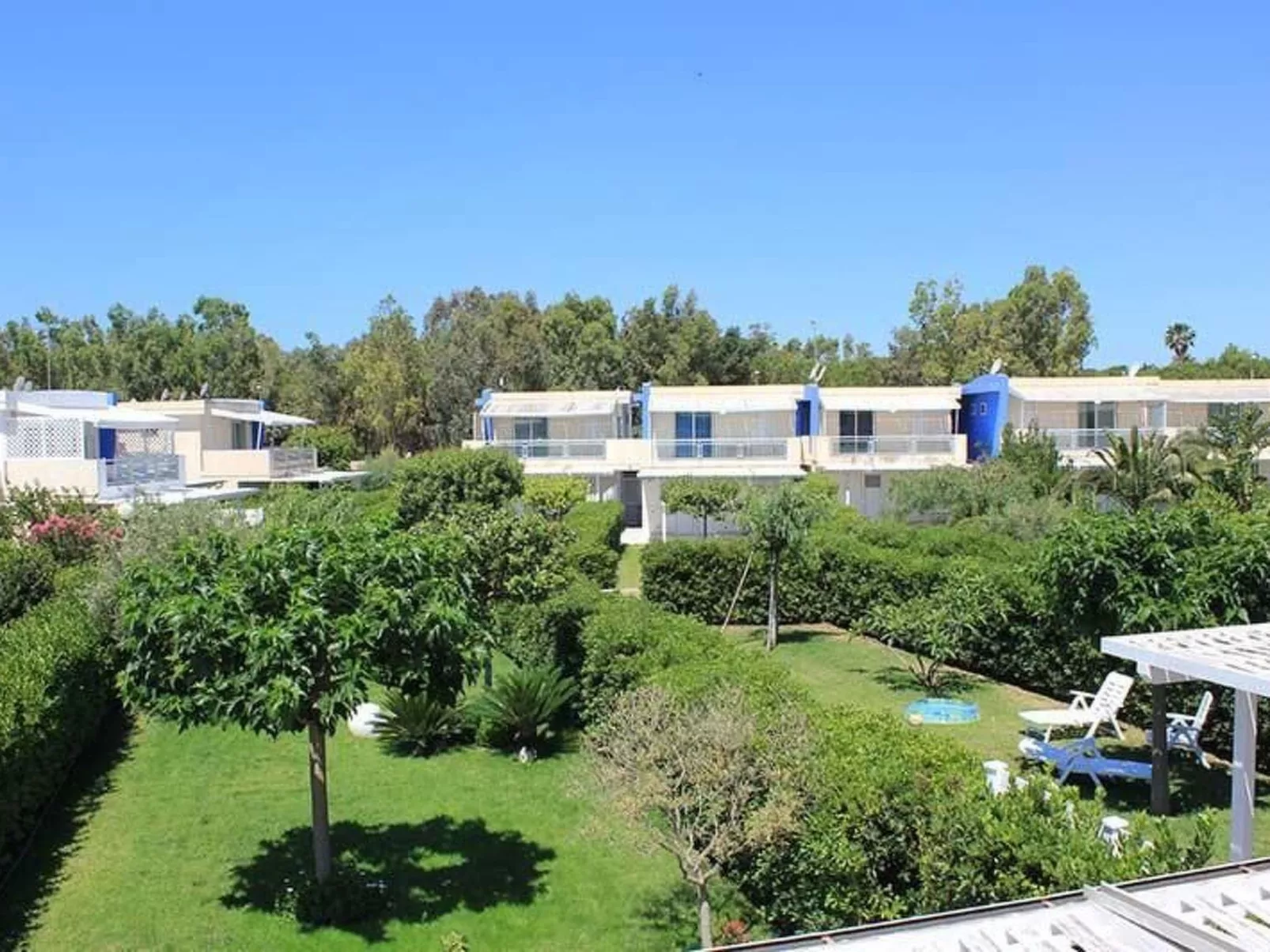 In Marina Di Ragusa mit Terrasse, Grill und Garten-Image-tags.info