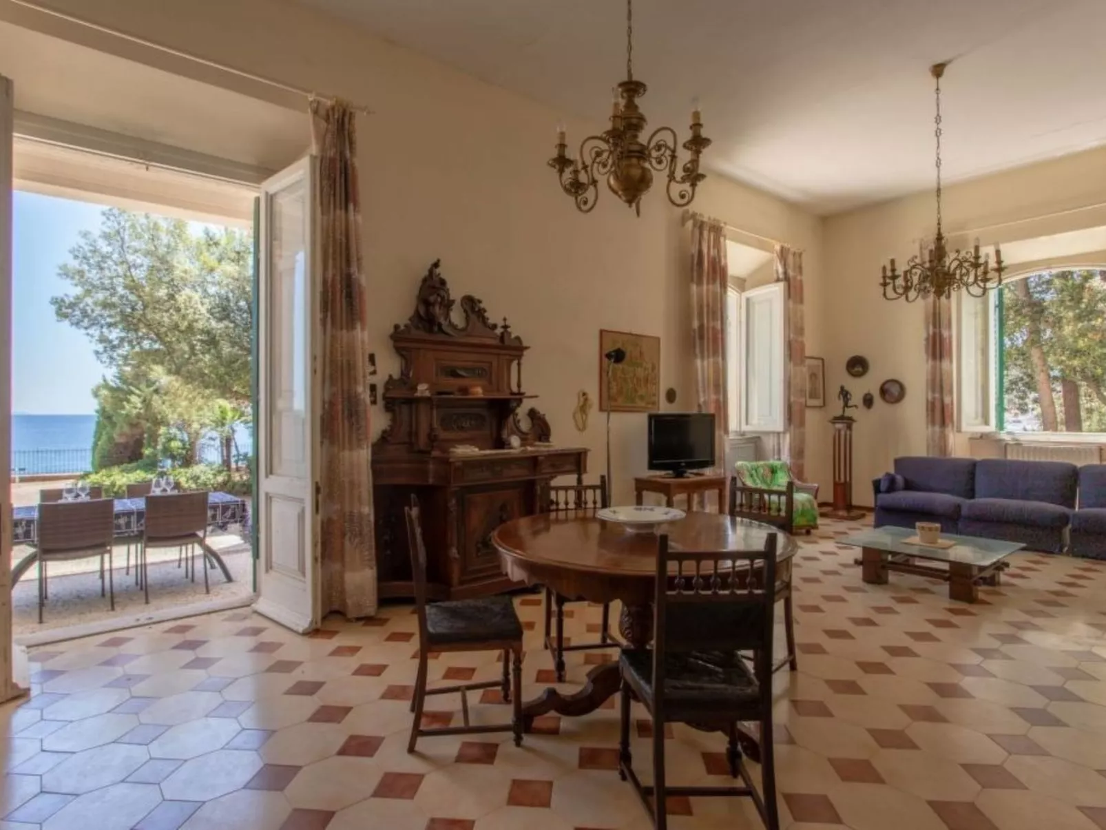 Villaflair - Villa Bensa Cavo - Image-tags.info