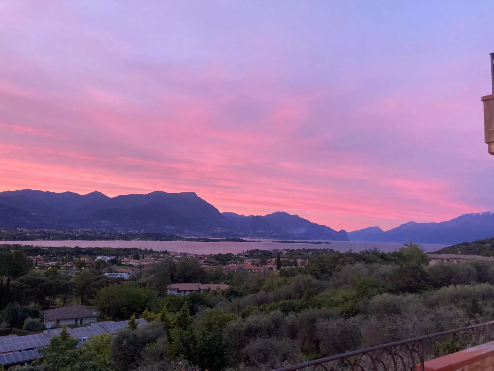 Wohnung mit Seeblick in Villa Elena-Buiten