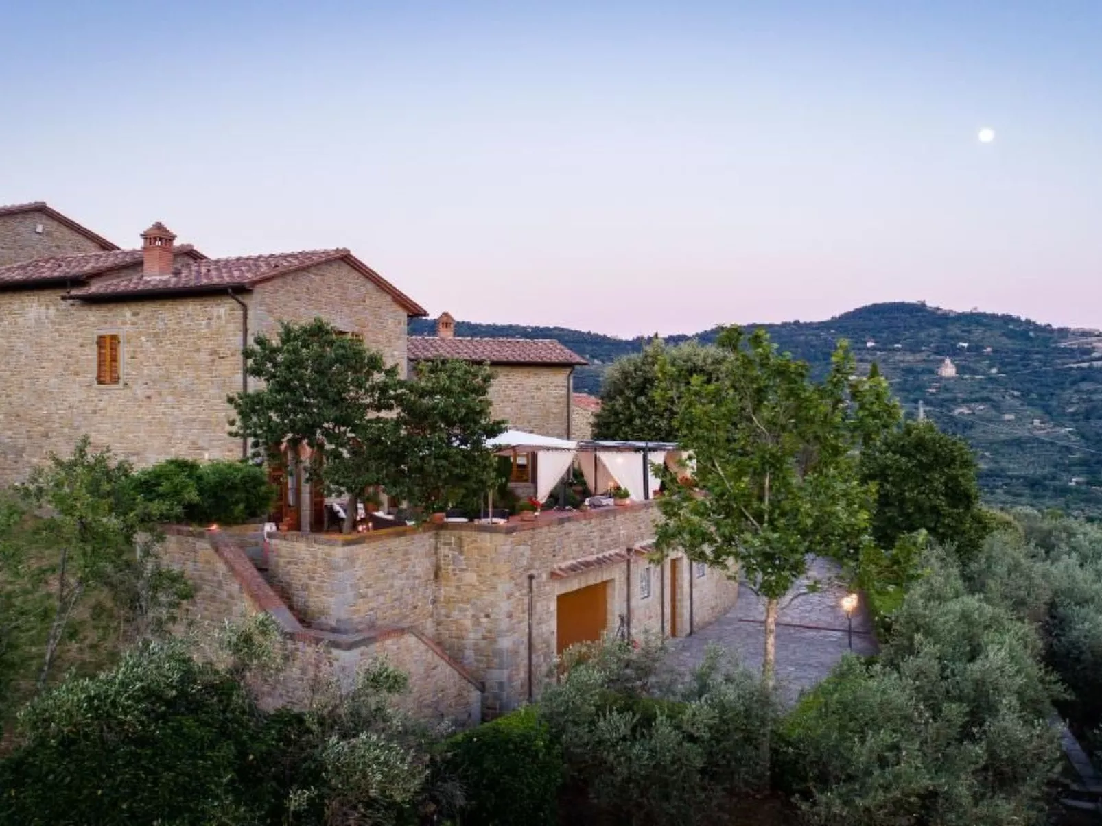 Wunderschöne Wohnung in Cortona mit Großer Terrasse-Image-tags.info