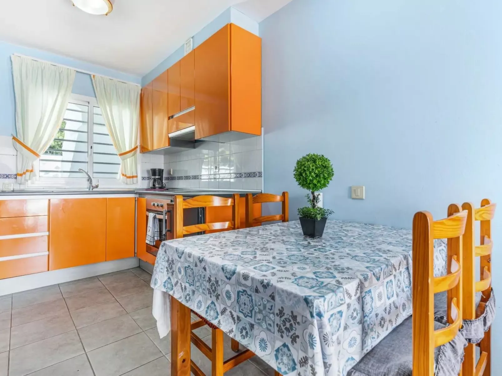 Schöne Wohnung mit Terrasse in Costa Calma-Binnen