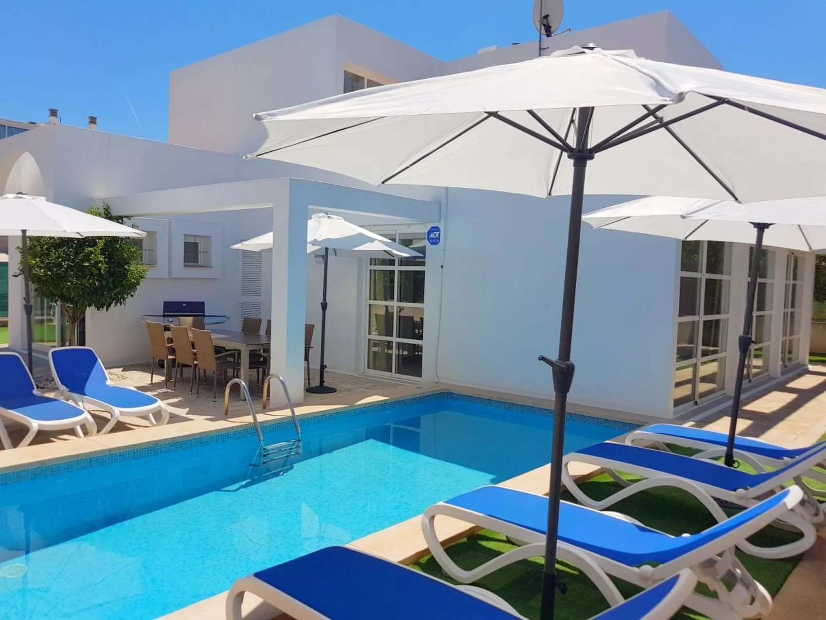 Villa 3 Can Picafort-Image-tags.info