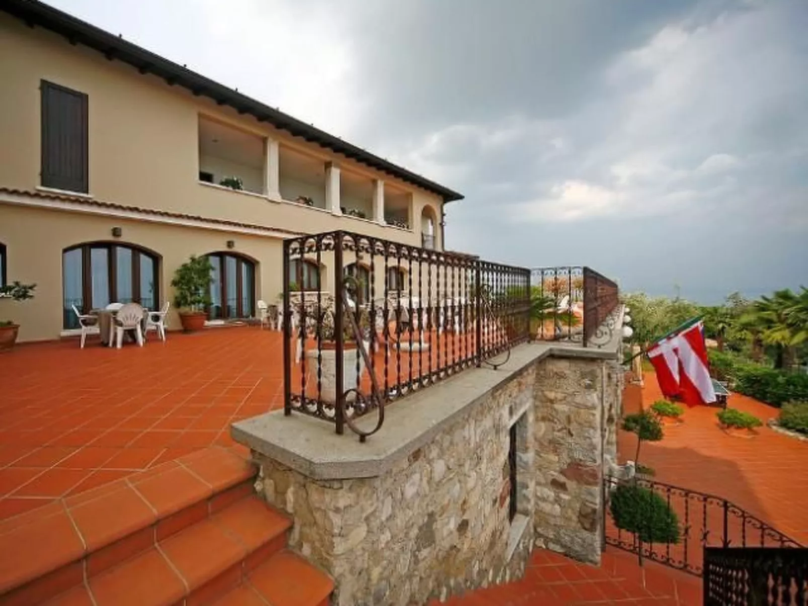 "San Rocco Suite mit Terrasse-Buiten