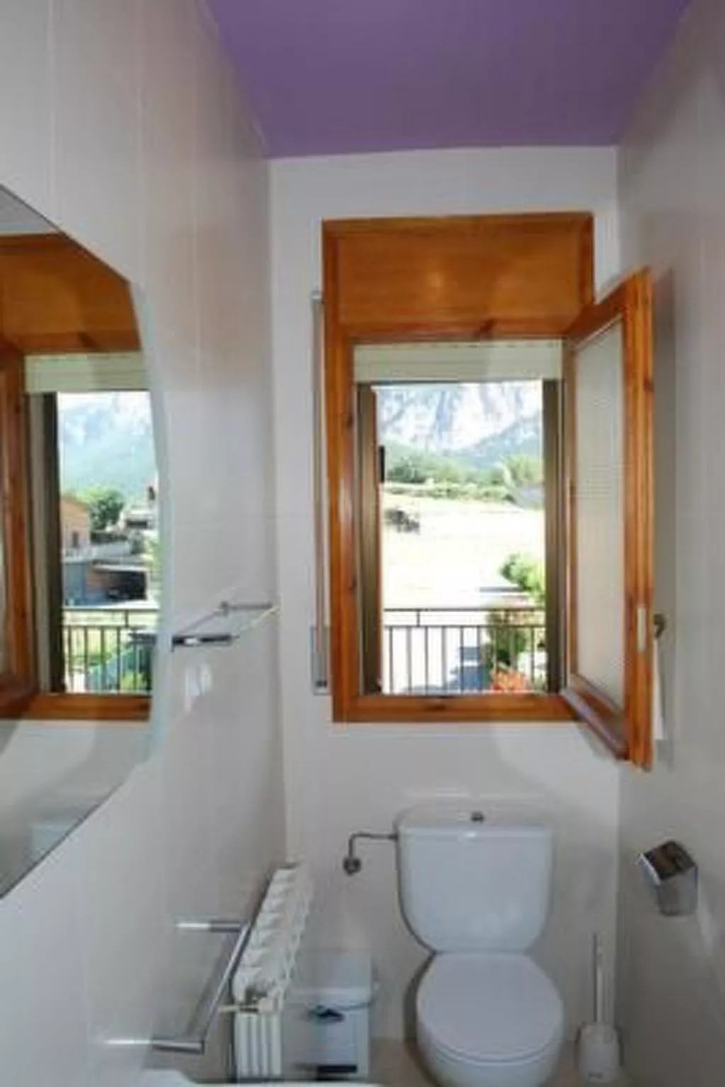 "Cal Serveró." mit Terrasse-Image-tags.info