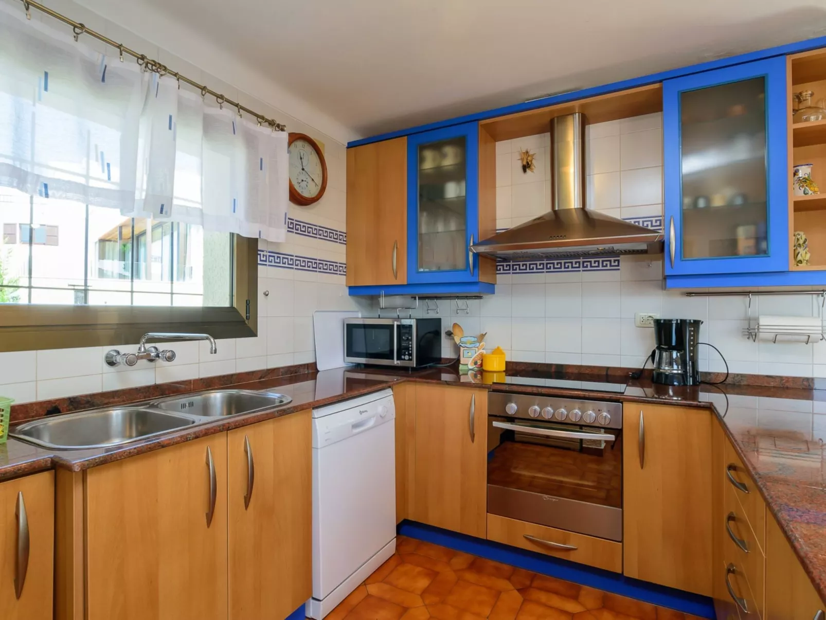 Costabravaforrent Palas Atenea ist eine wunderschöne Villa mit unglaublichem Bl-Image-tags.info