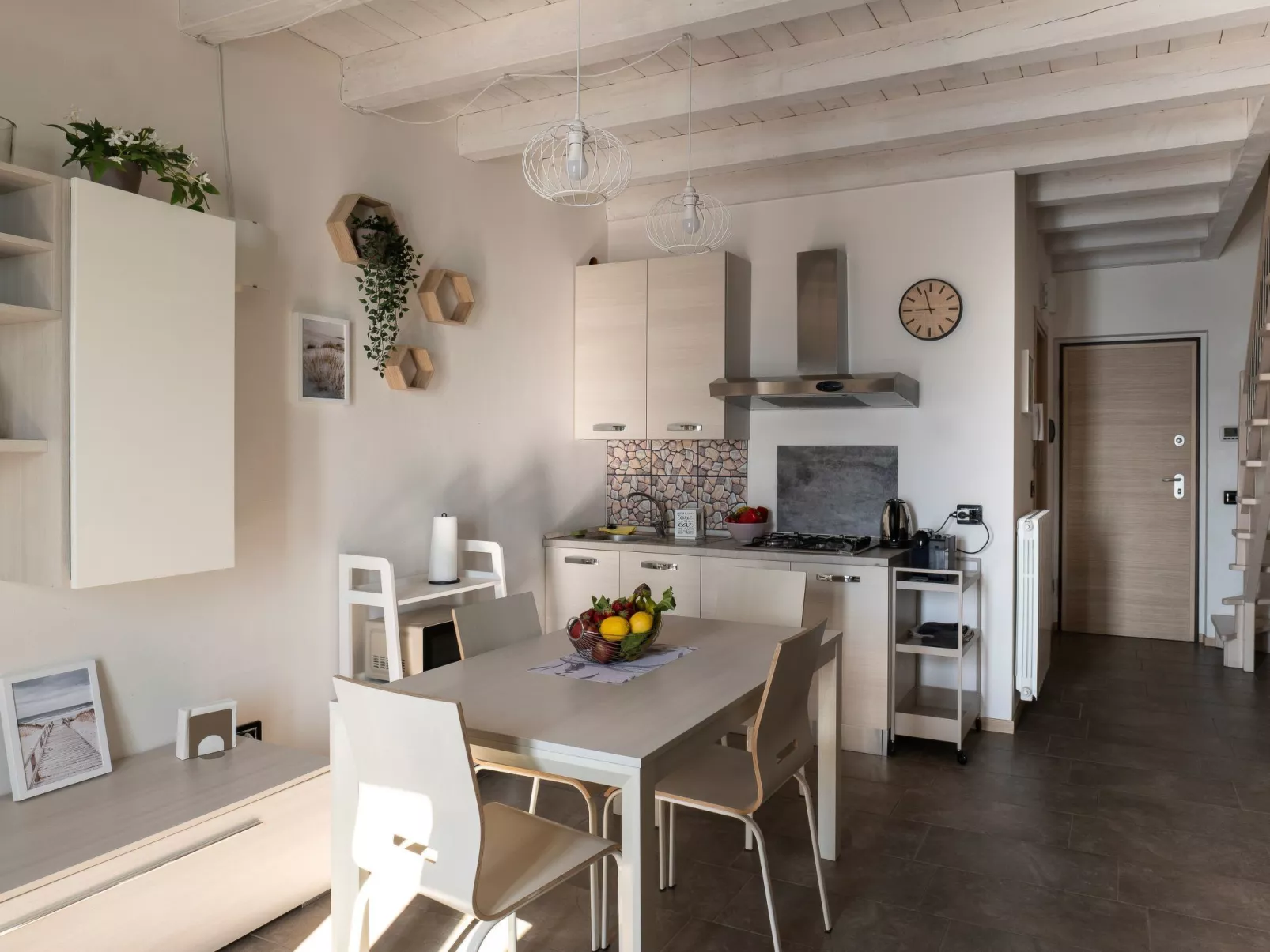 Cherubino 2", Dreizimmerwohnung mit Pool und Terrasse-Binnen