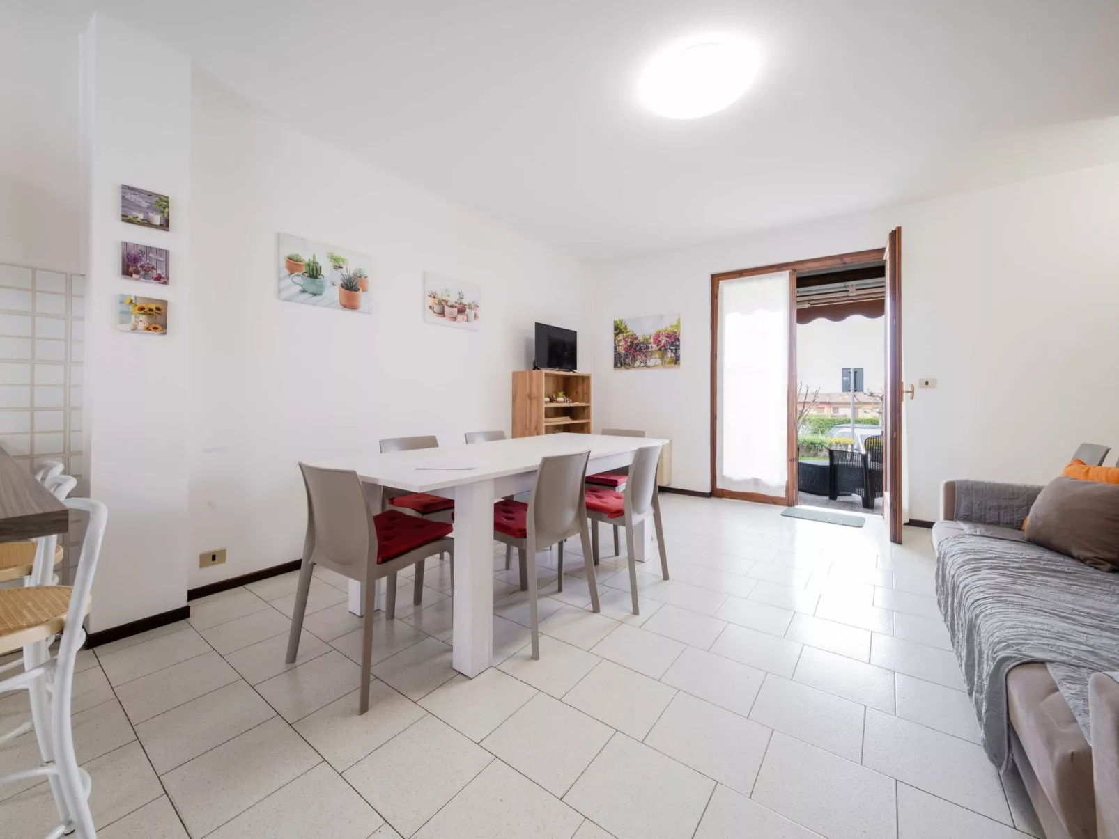 Casa Ruby - Geräumige Wohnung mit Pool-Binnen