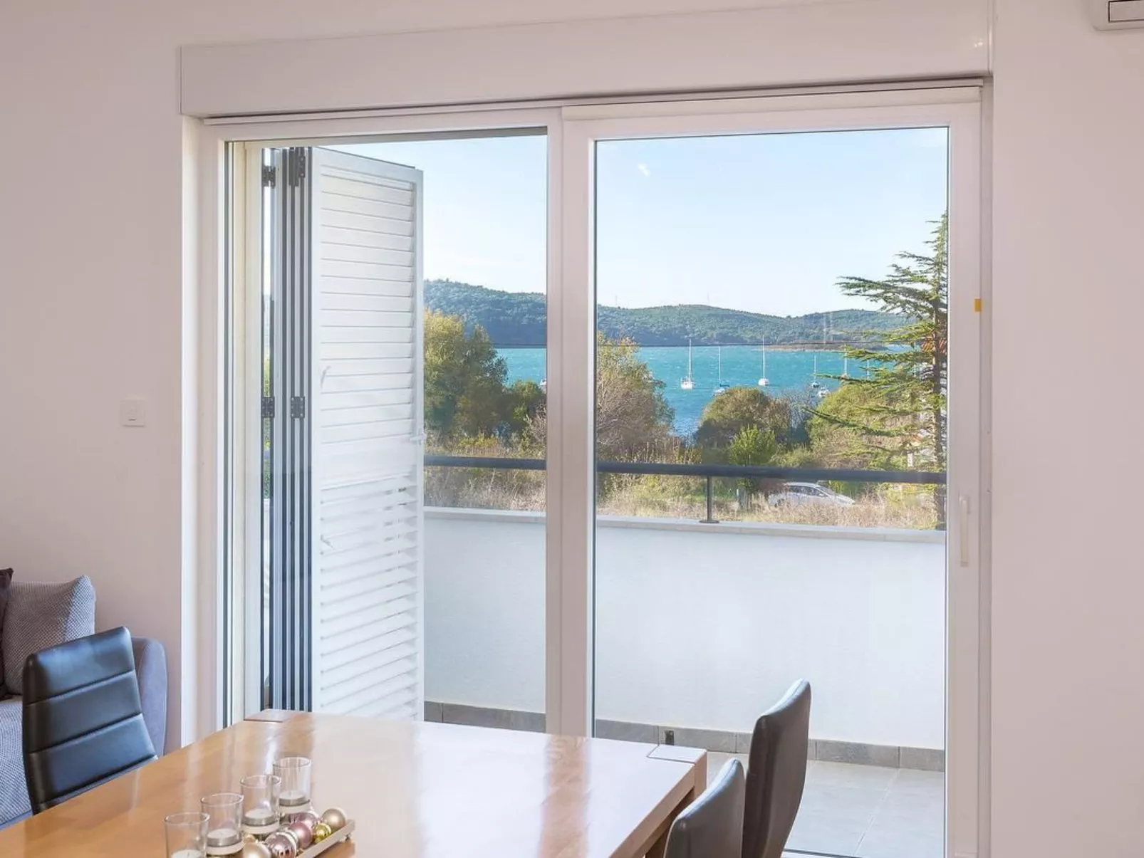 Für 6 Personen ca. 58 m&sup2; in Medulin, Istrien (Medulin und Umgebung)-Buiten