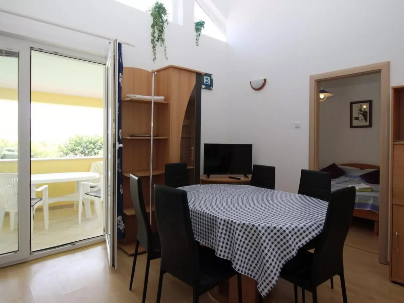 Wohnung in Baška mit Eigenem Balkon-Binnen