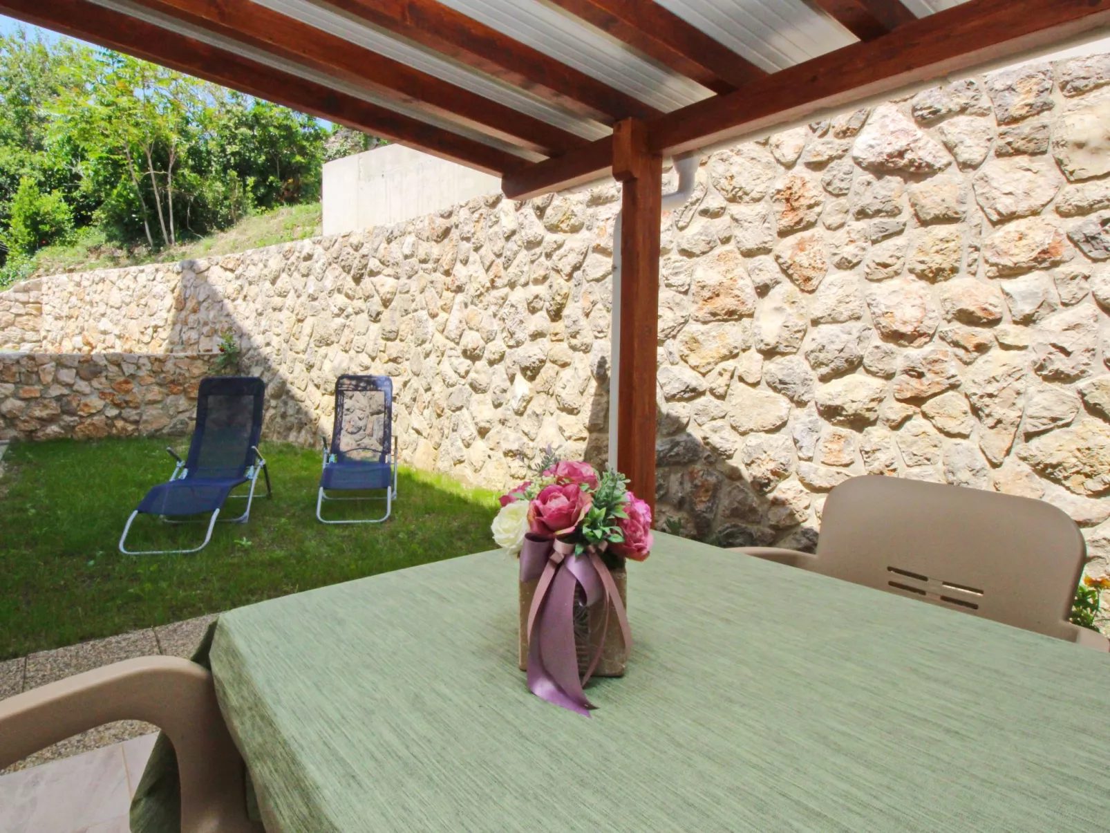 Appartement in Baška mit Eigener Terrasse