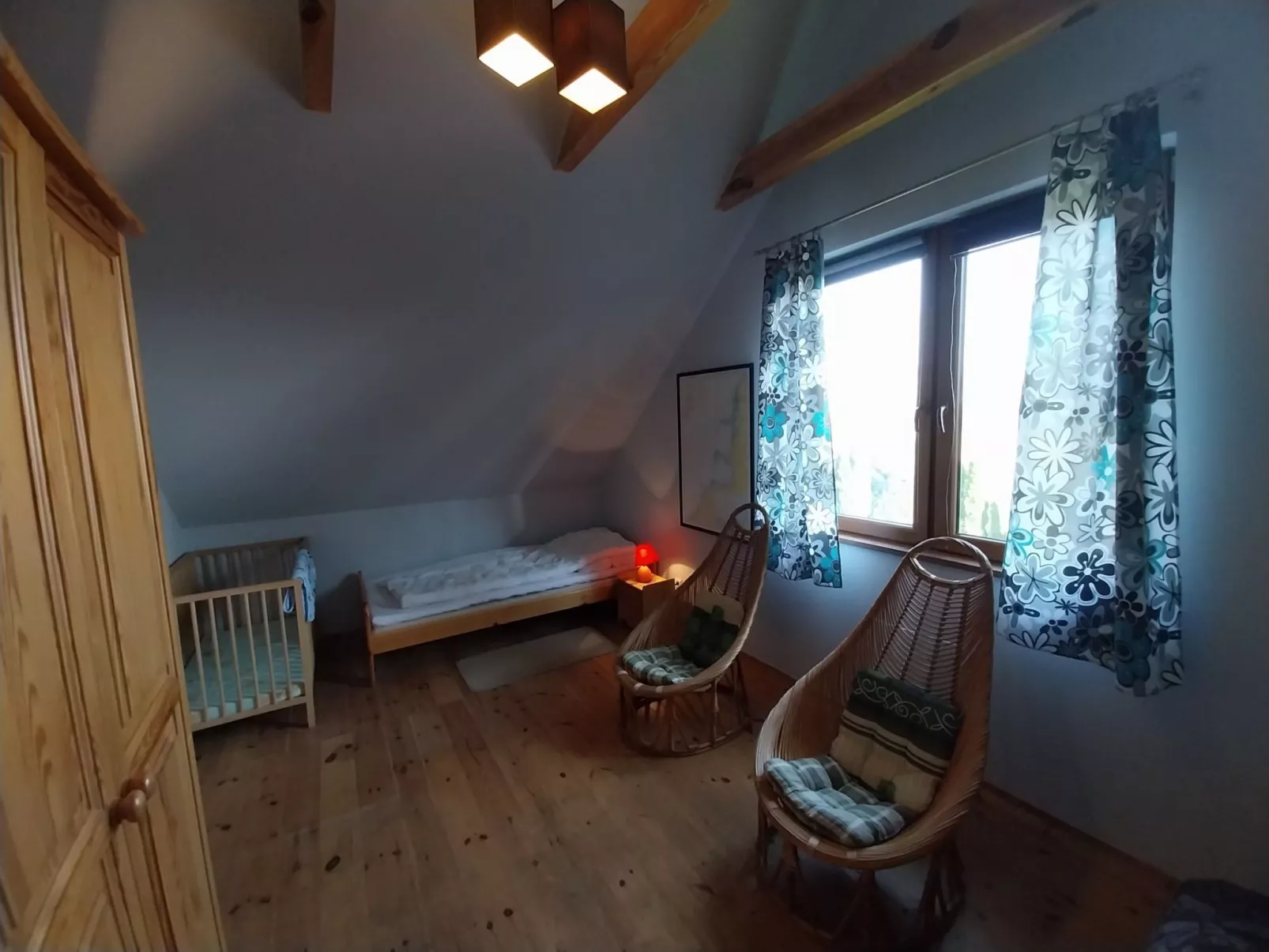 Auf einer Insel-Binnen