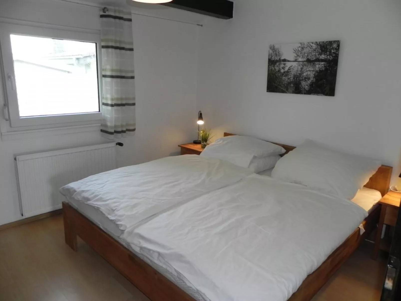 Freistehendes Ferienhaus in 2.Reihe am See-Binnen