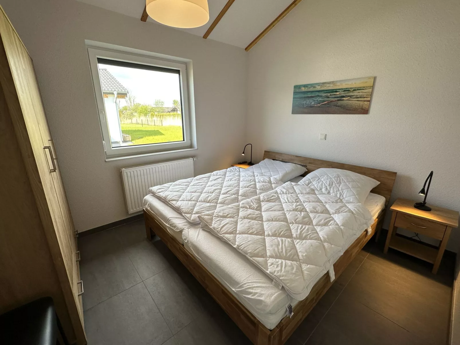 G6 Freistehendes Haus mit Garten und Wallbox-Binnen