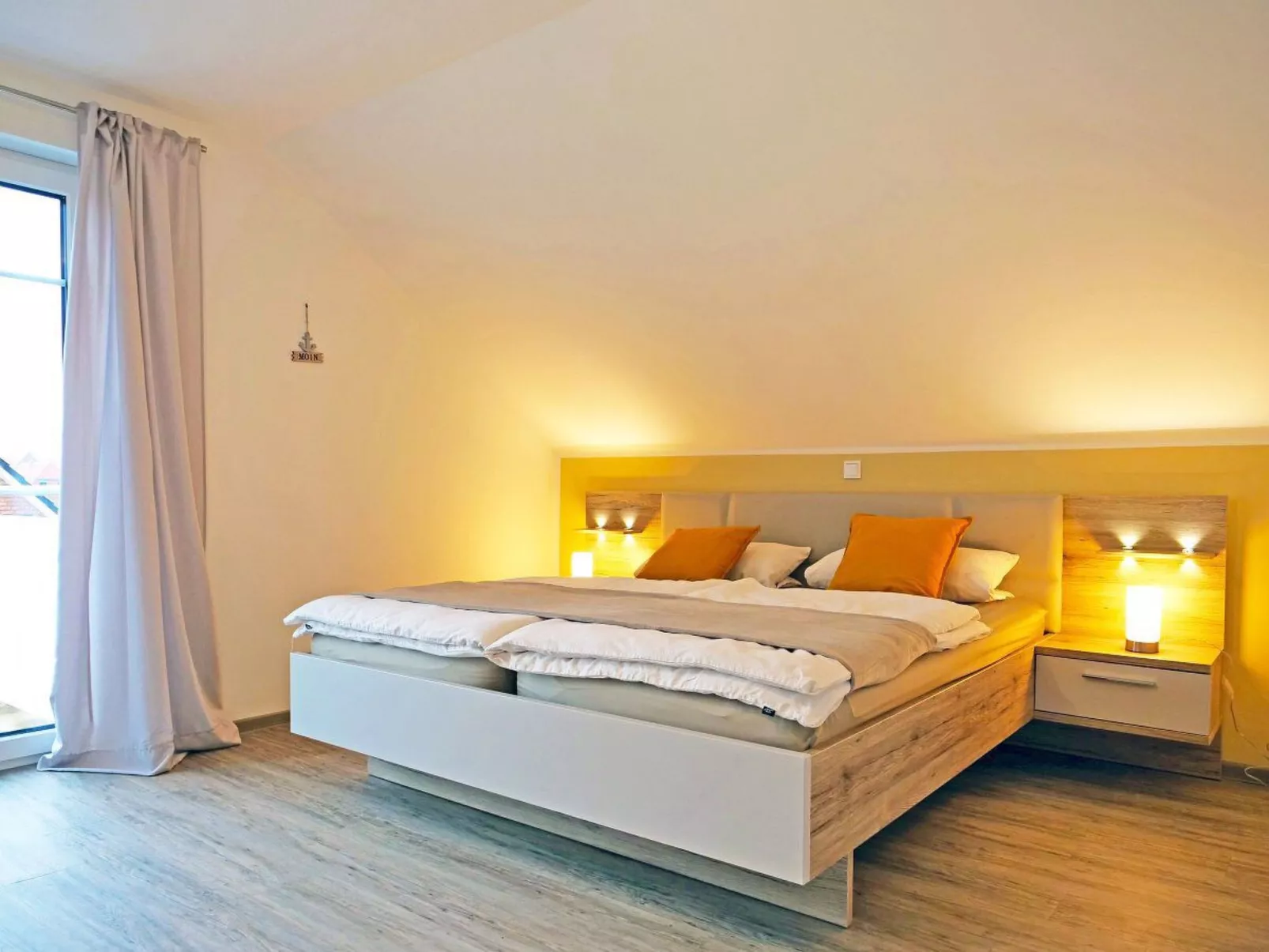 In Burhave mit Großer Terrasse-Binnen