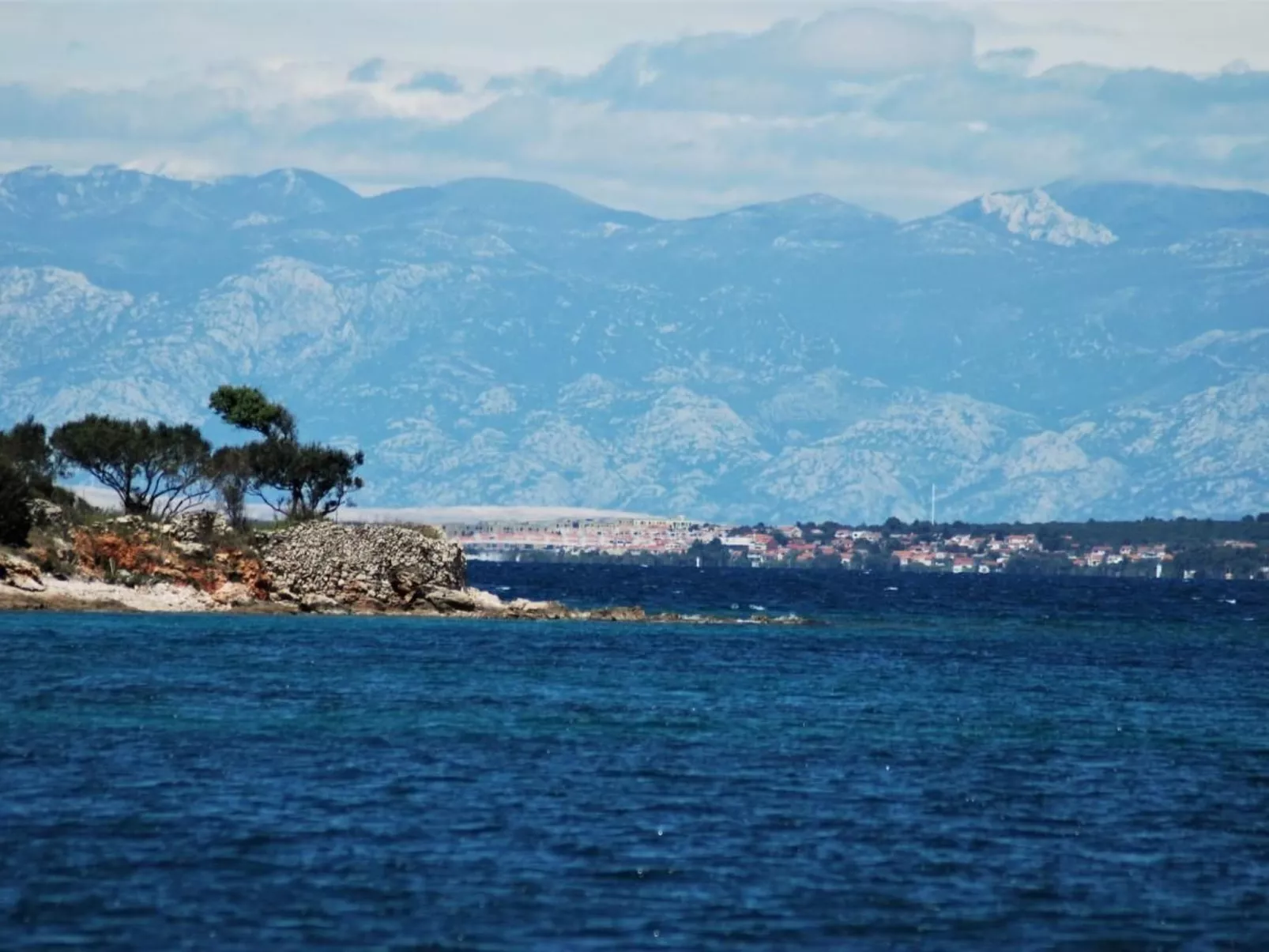 Rustikales Haus in Lukoran mit privatem Parkplatz-Image-tags.info