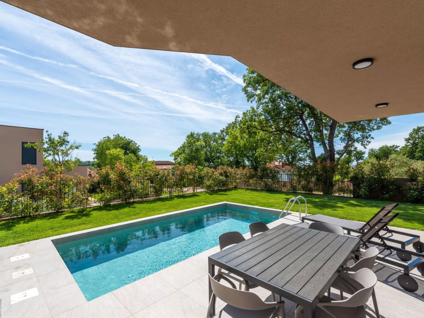 Quercus Village APP 1 mit privatem Pool-Buiten