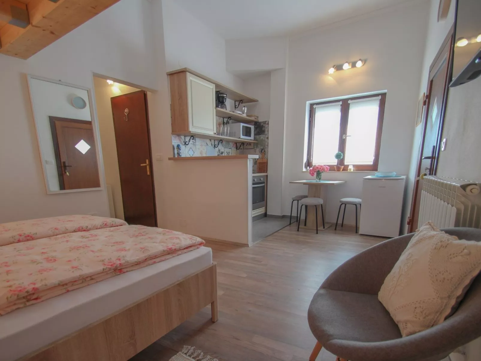 Wohnung "Lana" mit Terrasse-Binnen