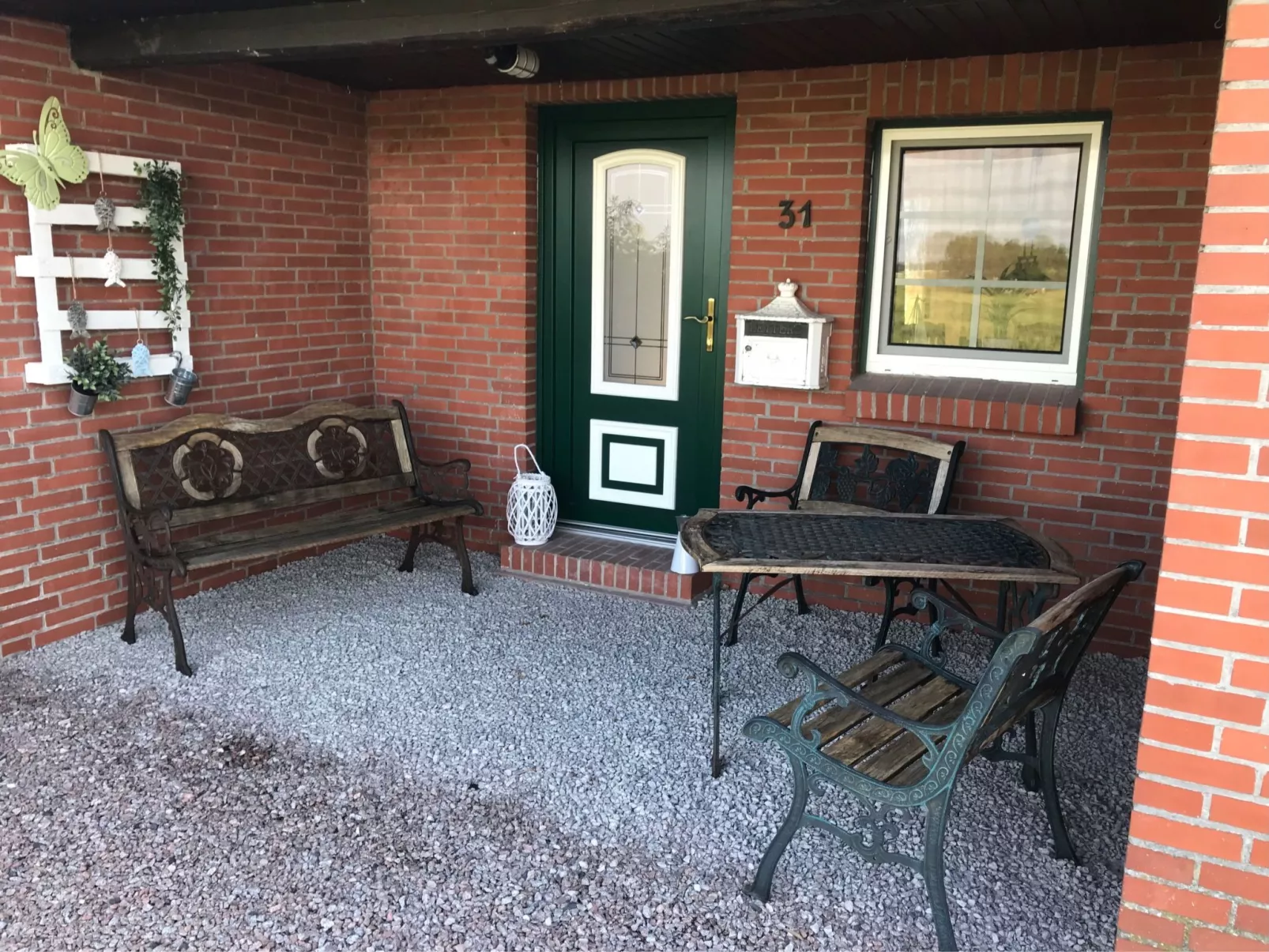 Gemütliches Reetdachhaus in Schleswig-Holstein