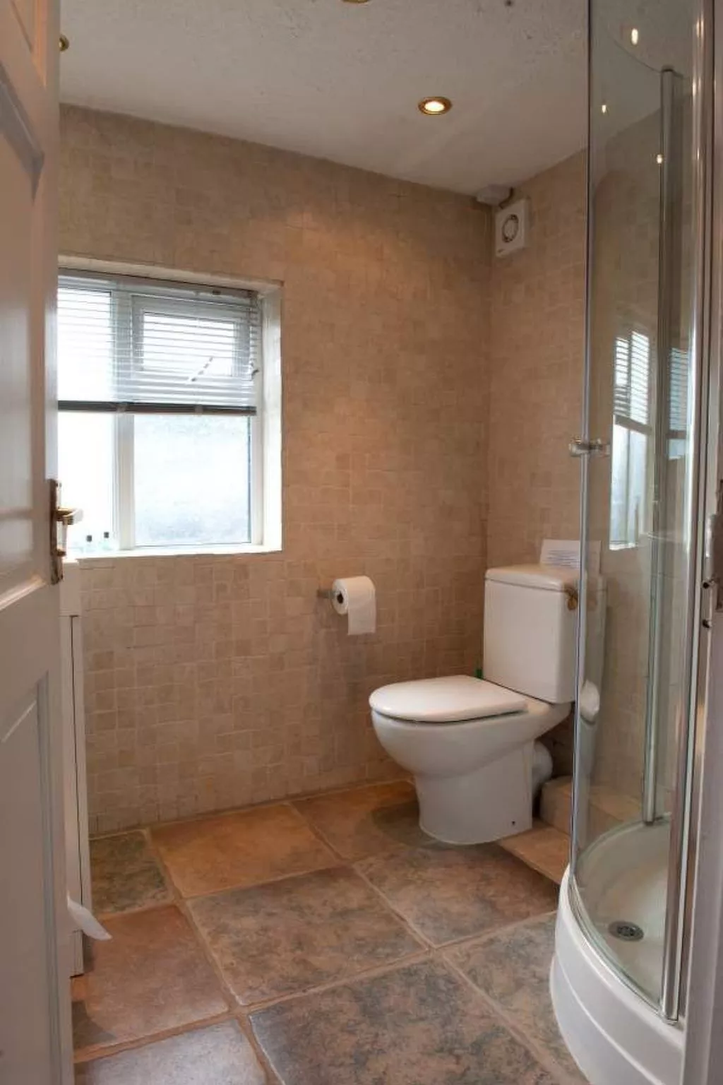 Cottage "Foxes Reach" mit Whirlpool-Buiten