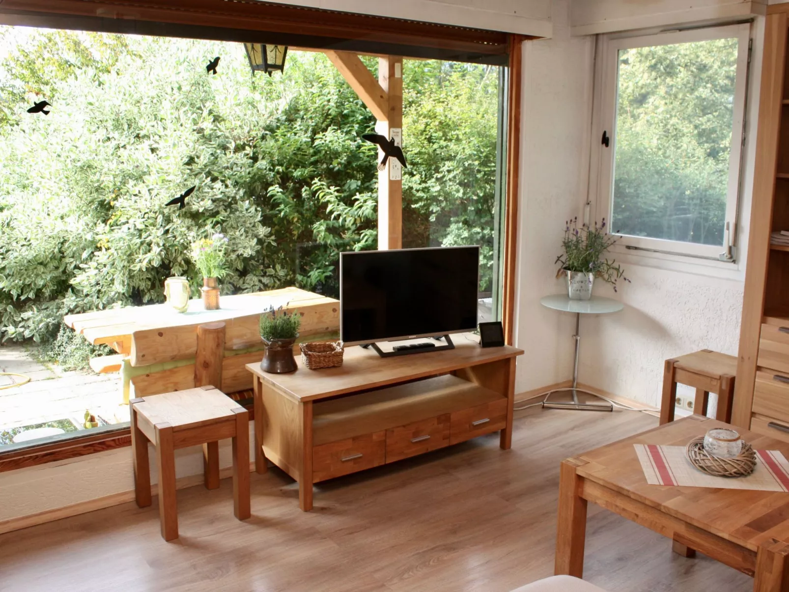 Bungalow mit Garten, Grill und Terrasse-Binnen