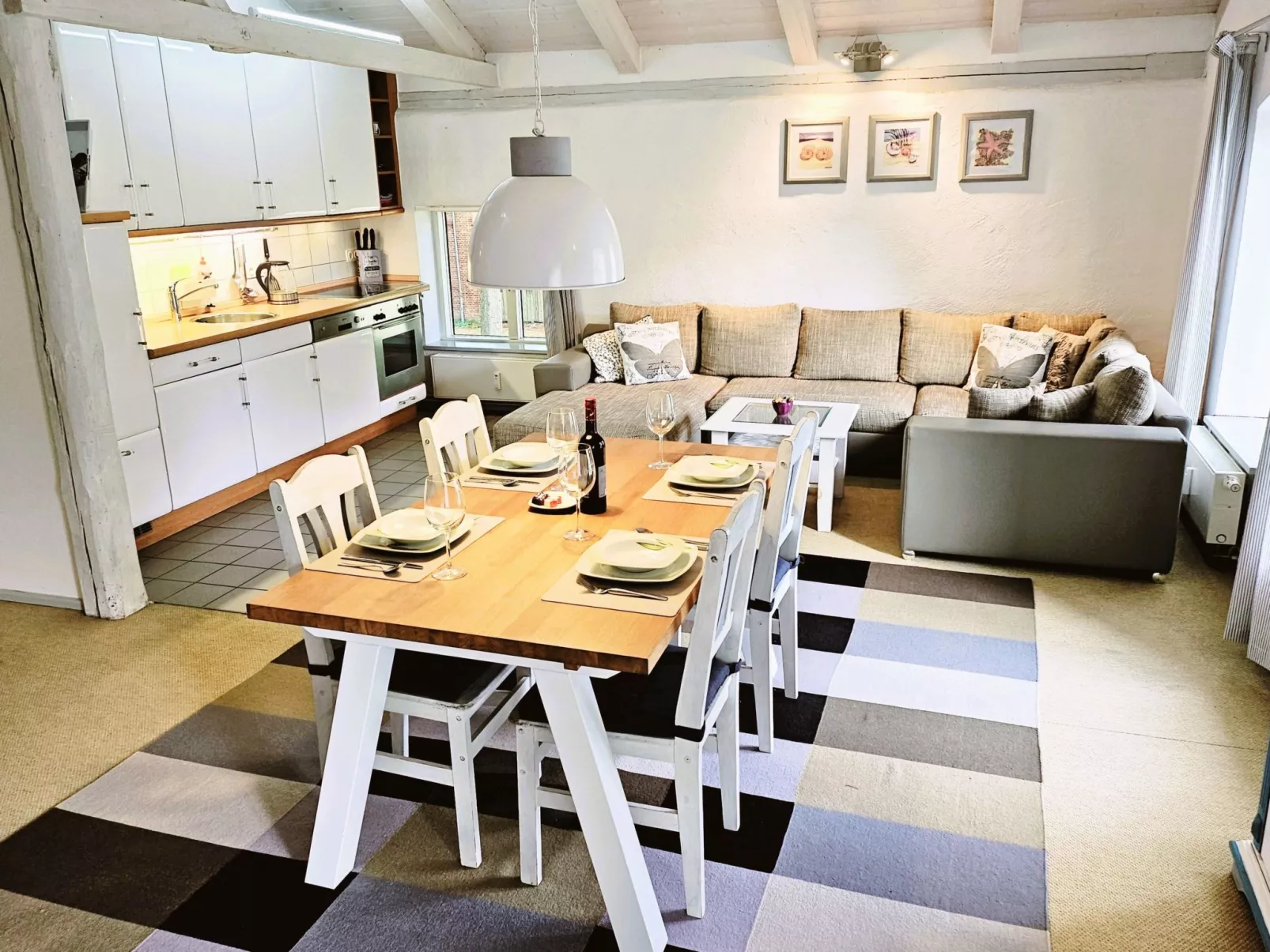 Gutshof-Ambiente 5-Binnen