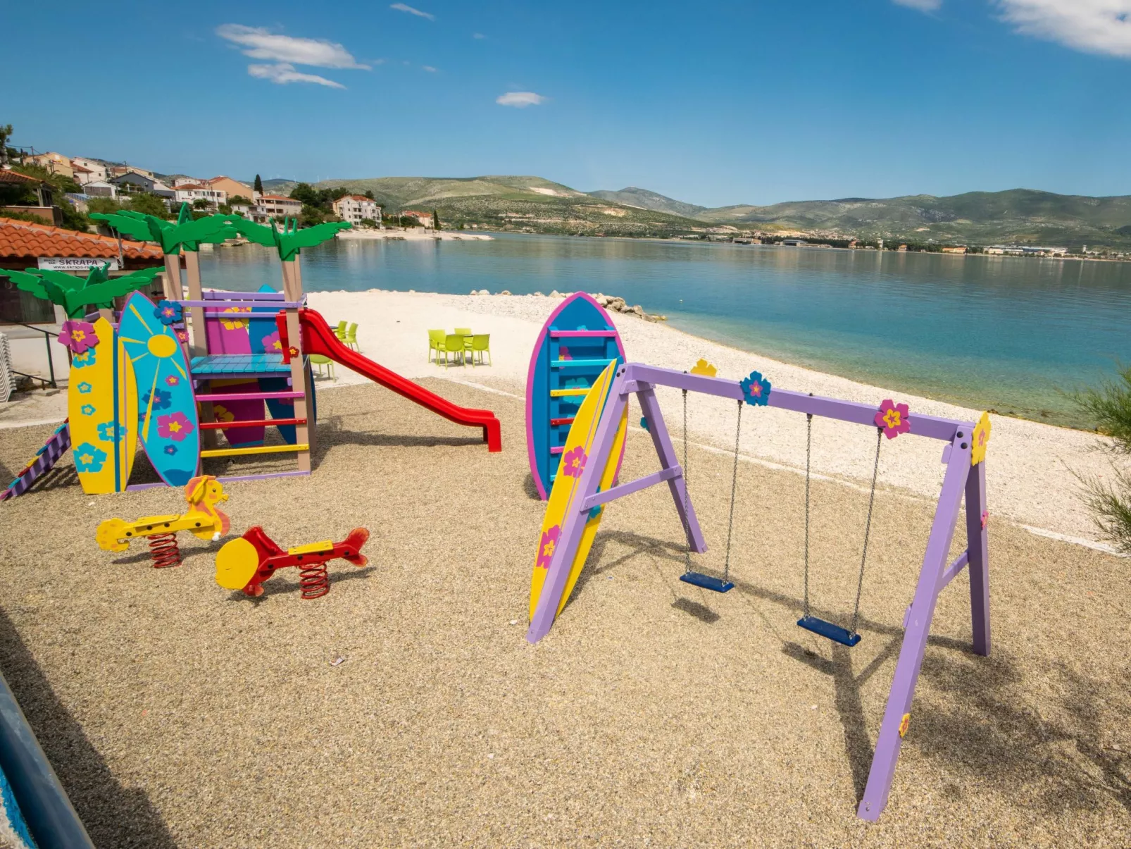 Geräumige Ferienwohnung mit Meerblick-Omgeving