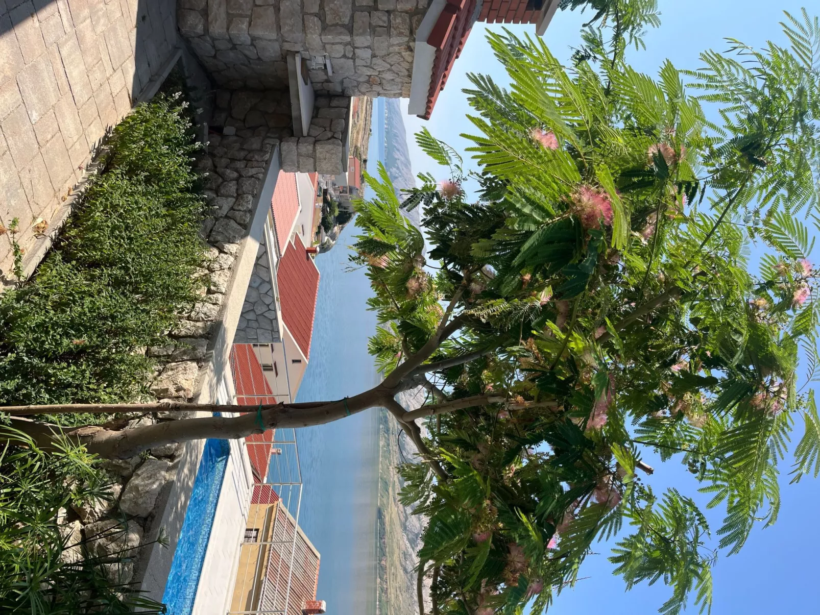 Villa Dražica mit beheiztem Pool - ruhige Lage-Buiten